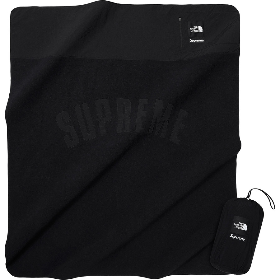 supreme north face fleece blanket