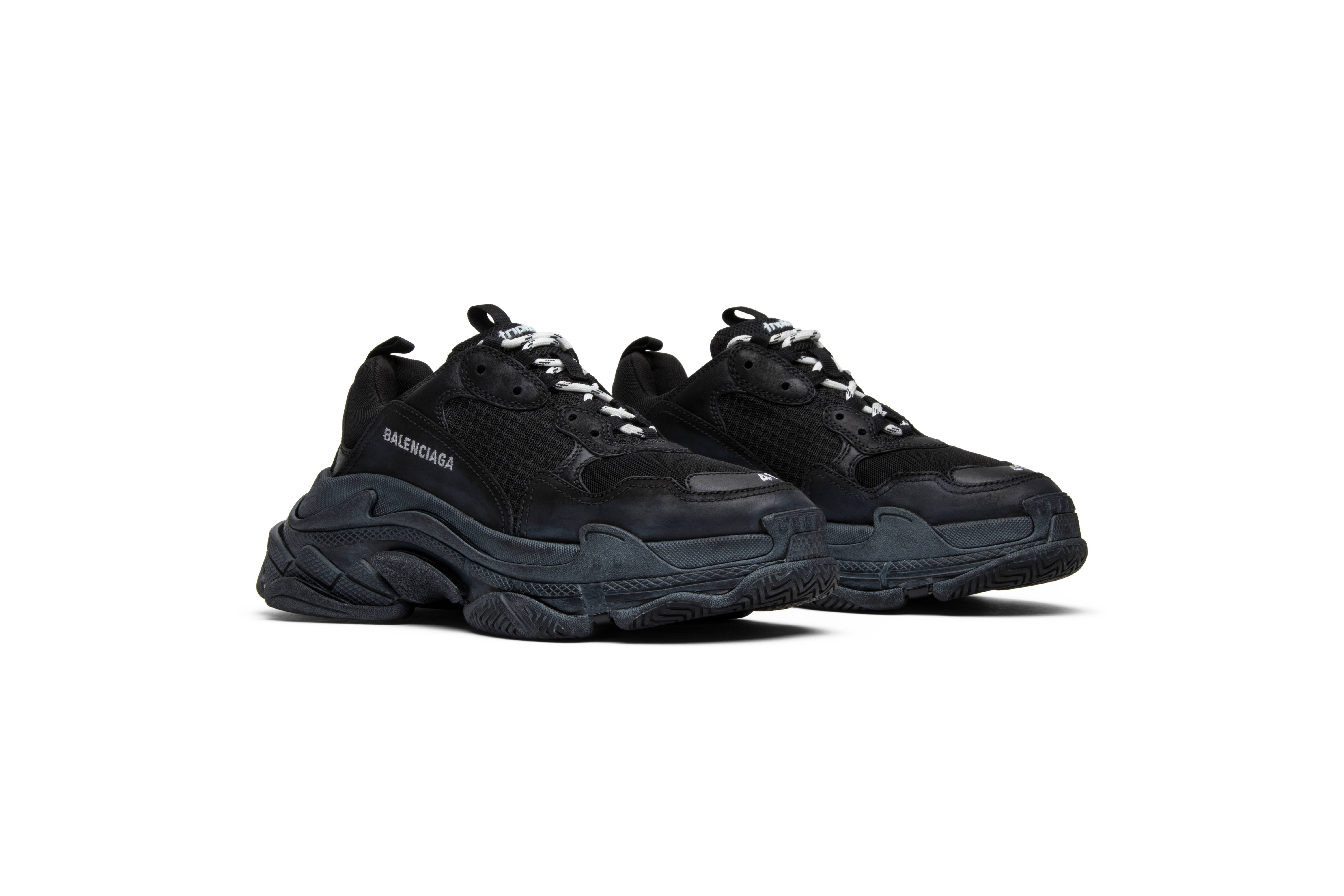 balenciaga triple s black 2018