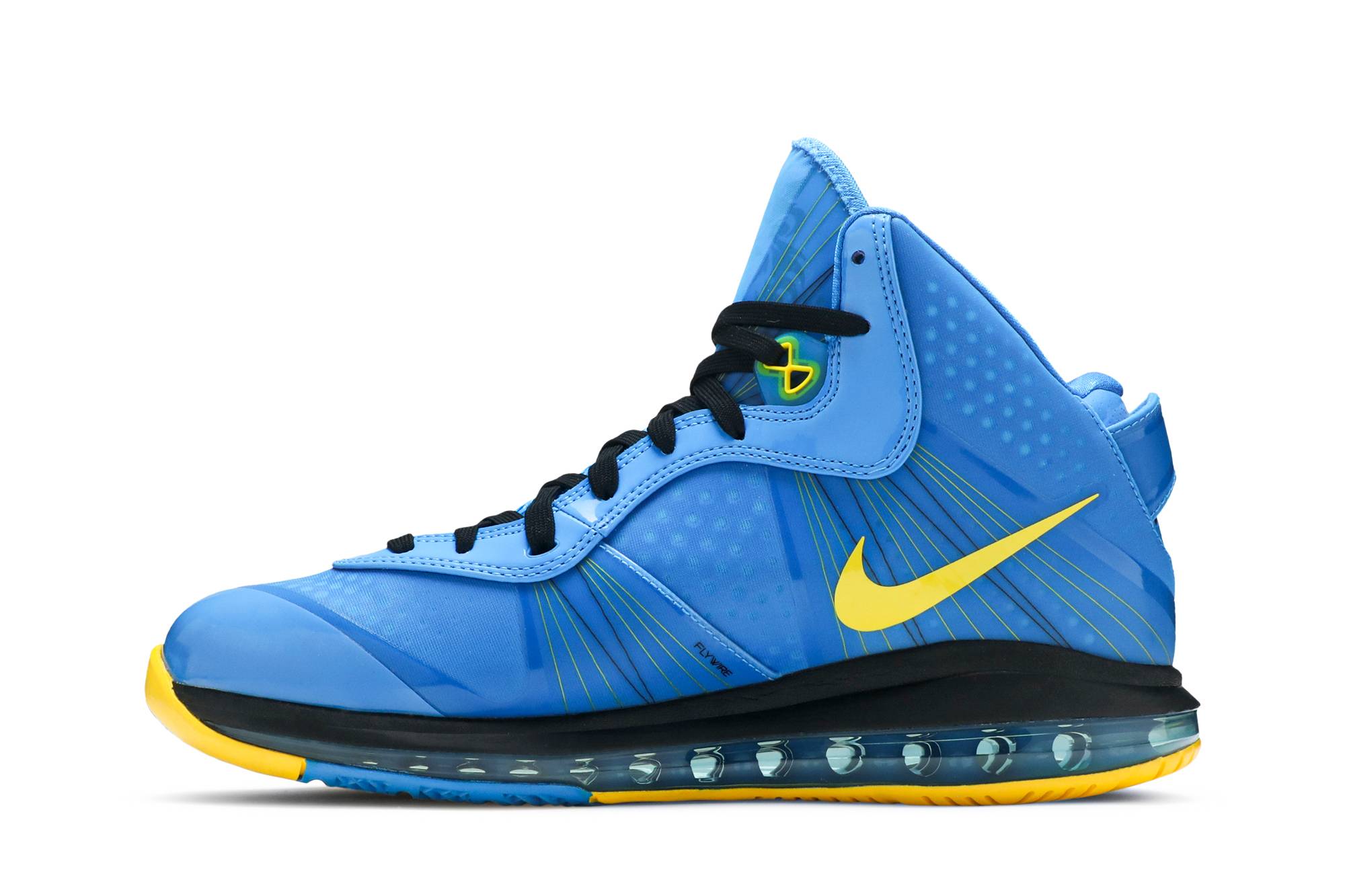 entourage lebron 8