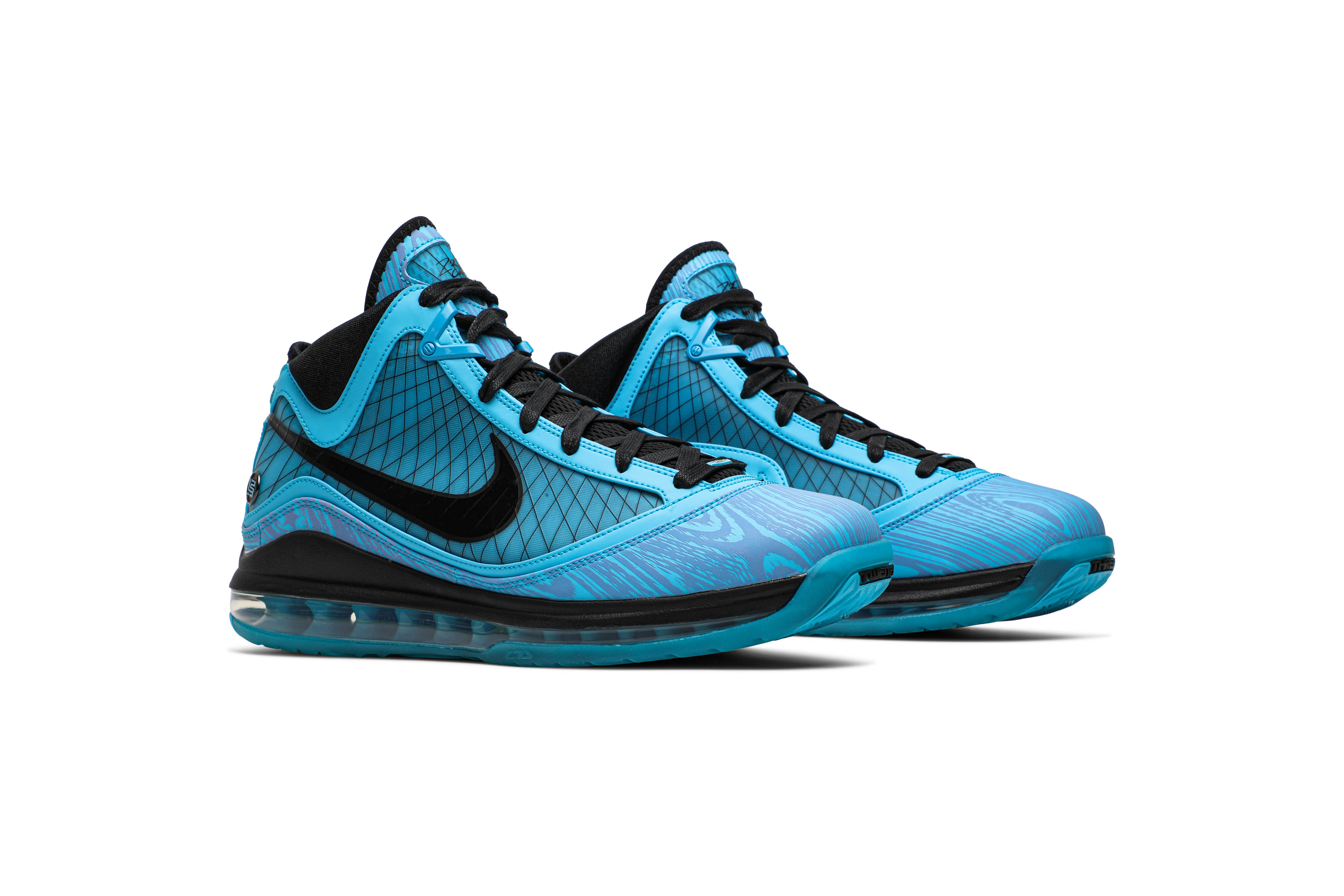 nike lebron 7 qs chlorine blue