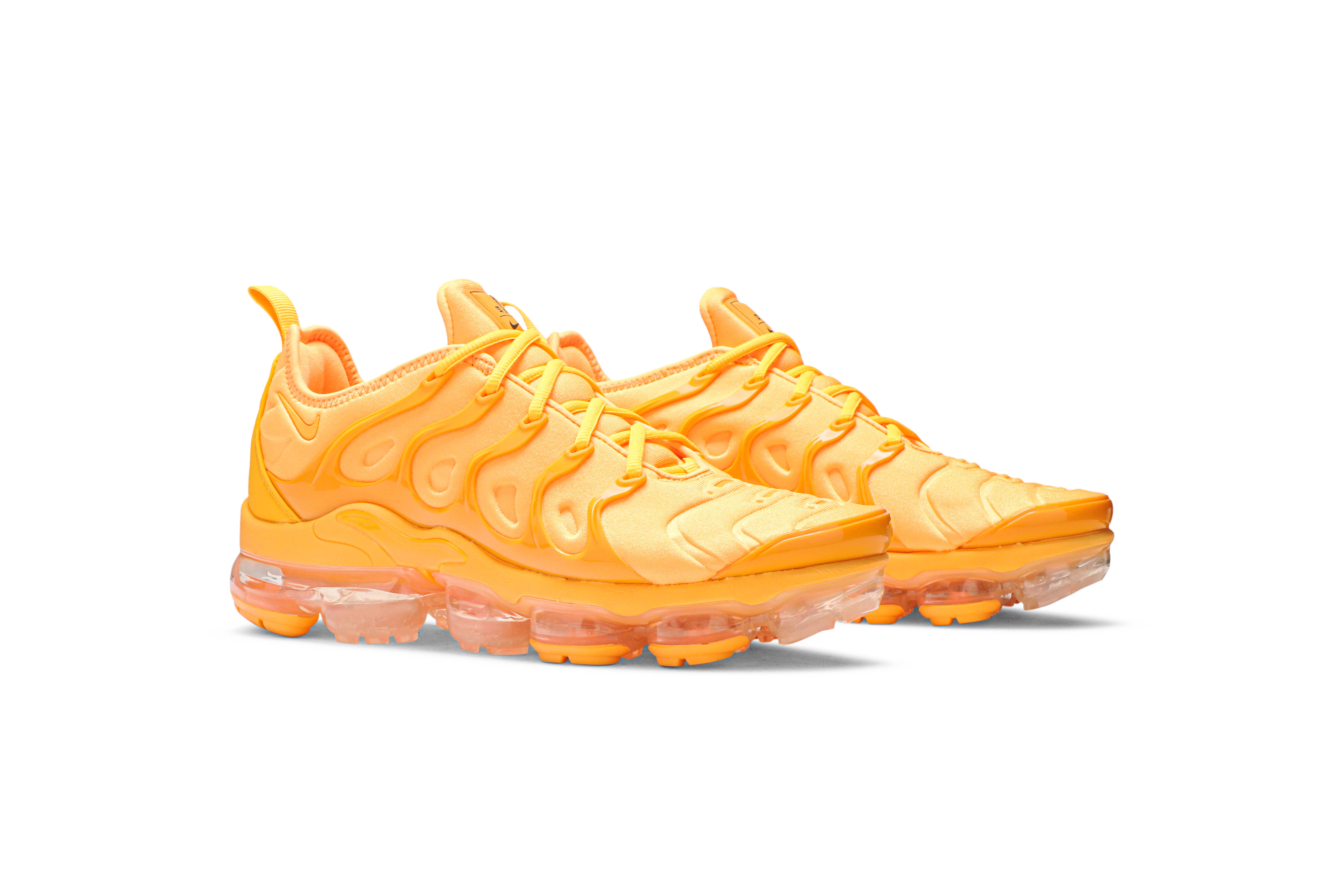 all orange vapormax