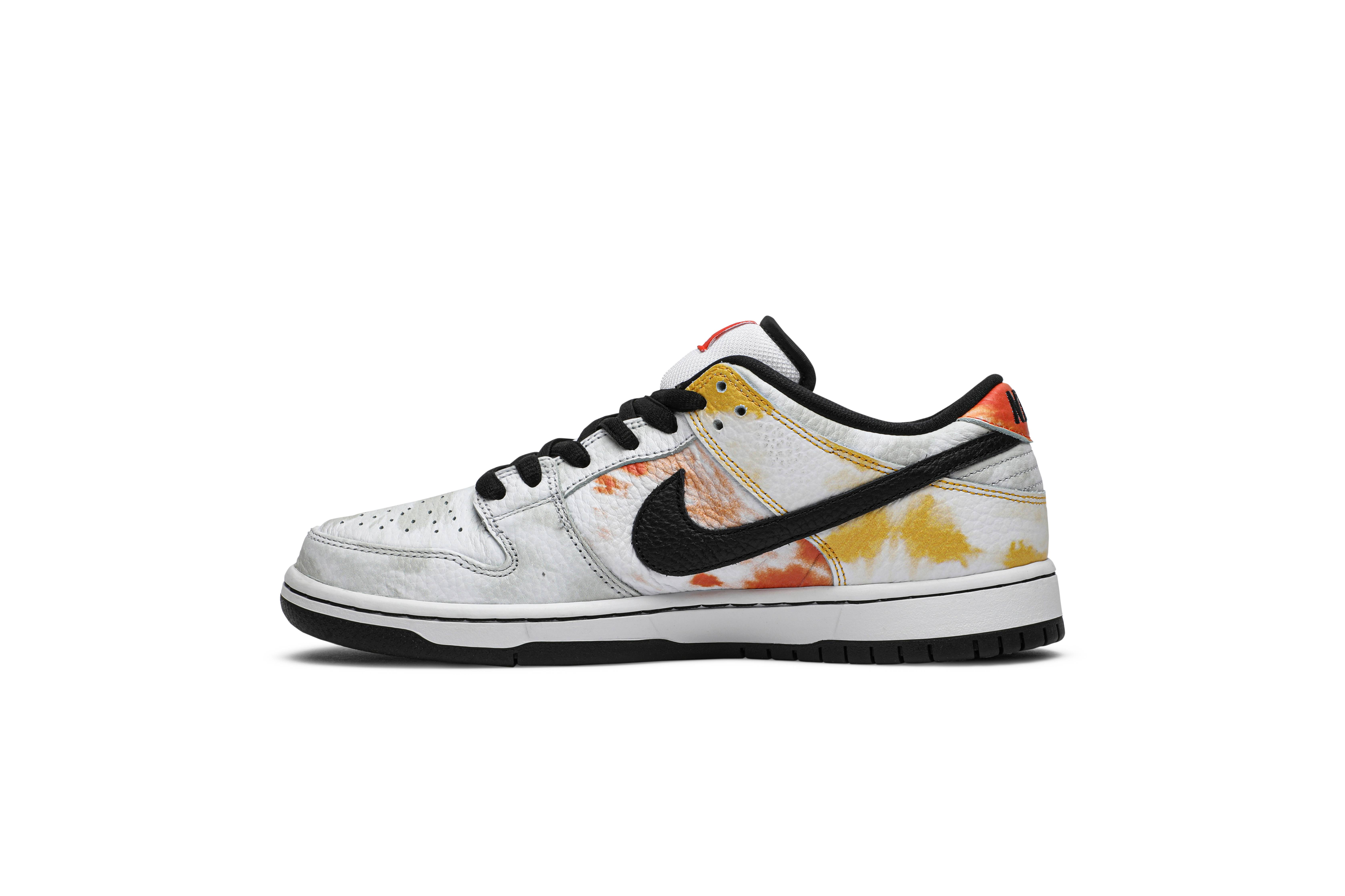 sb dunk raygun white