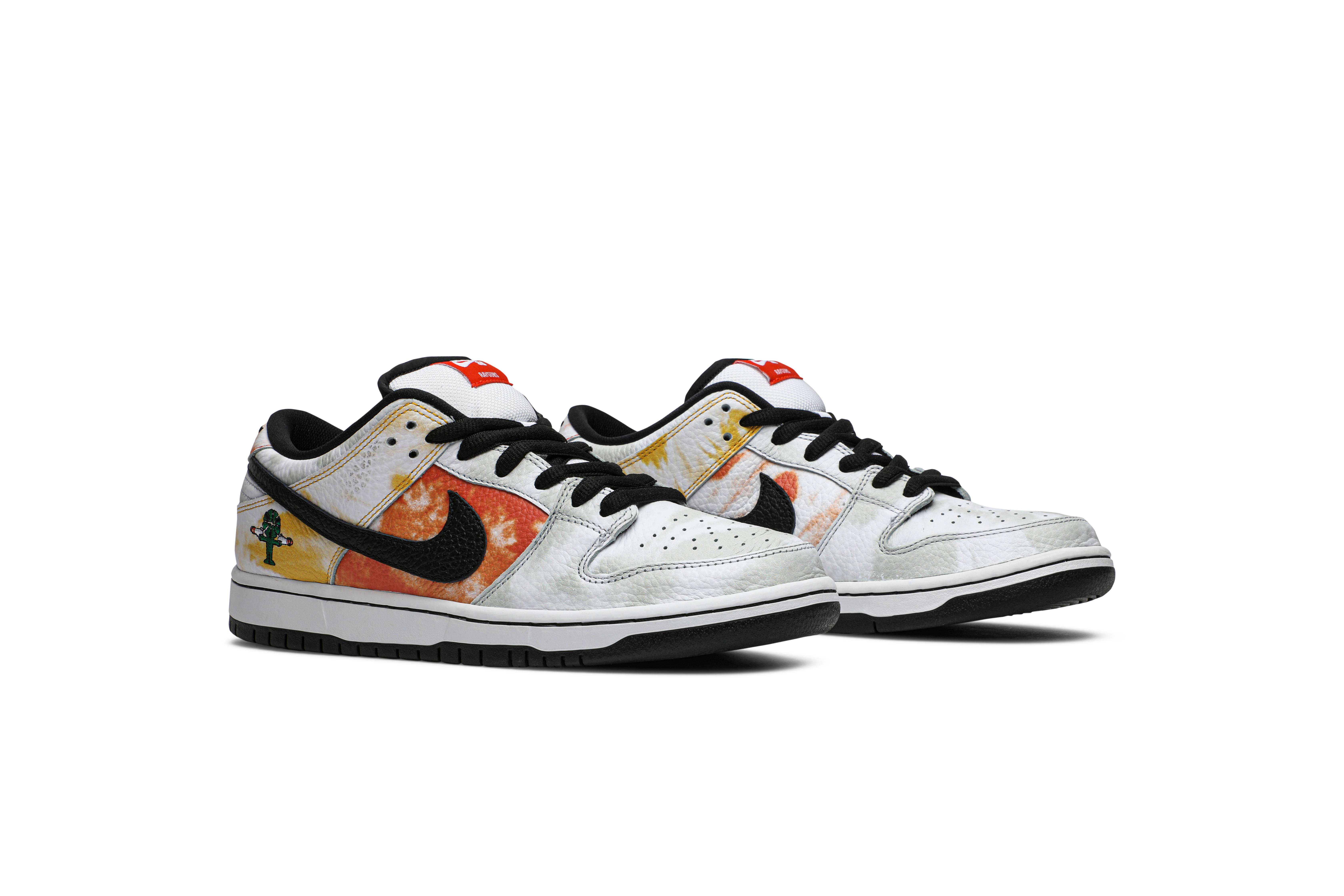 nike sb dunk raygun white