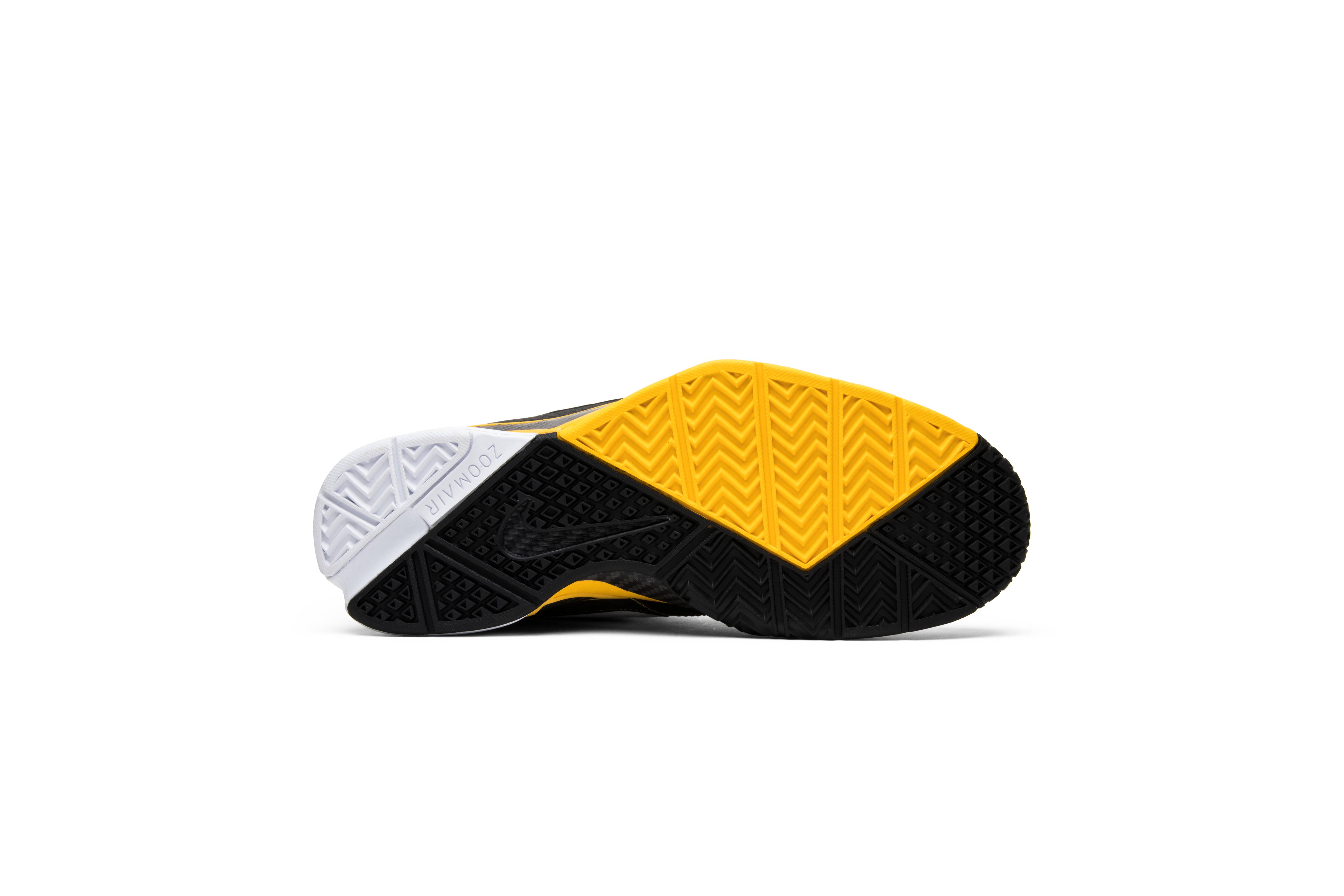 kobe 1 protro black maize