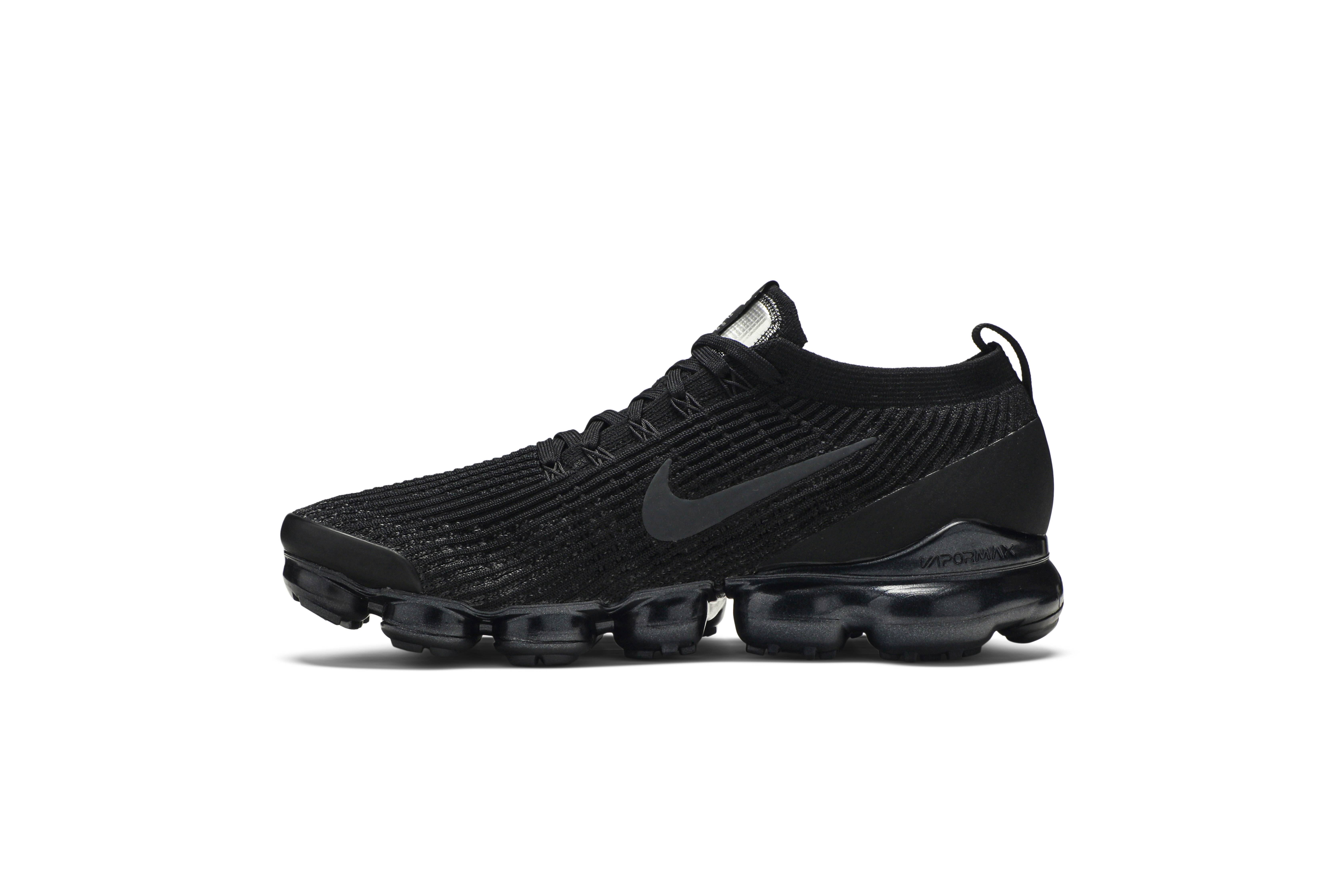 nike air vapormax 3 triple black