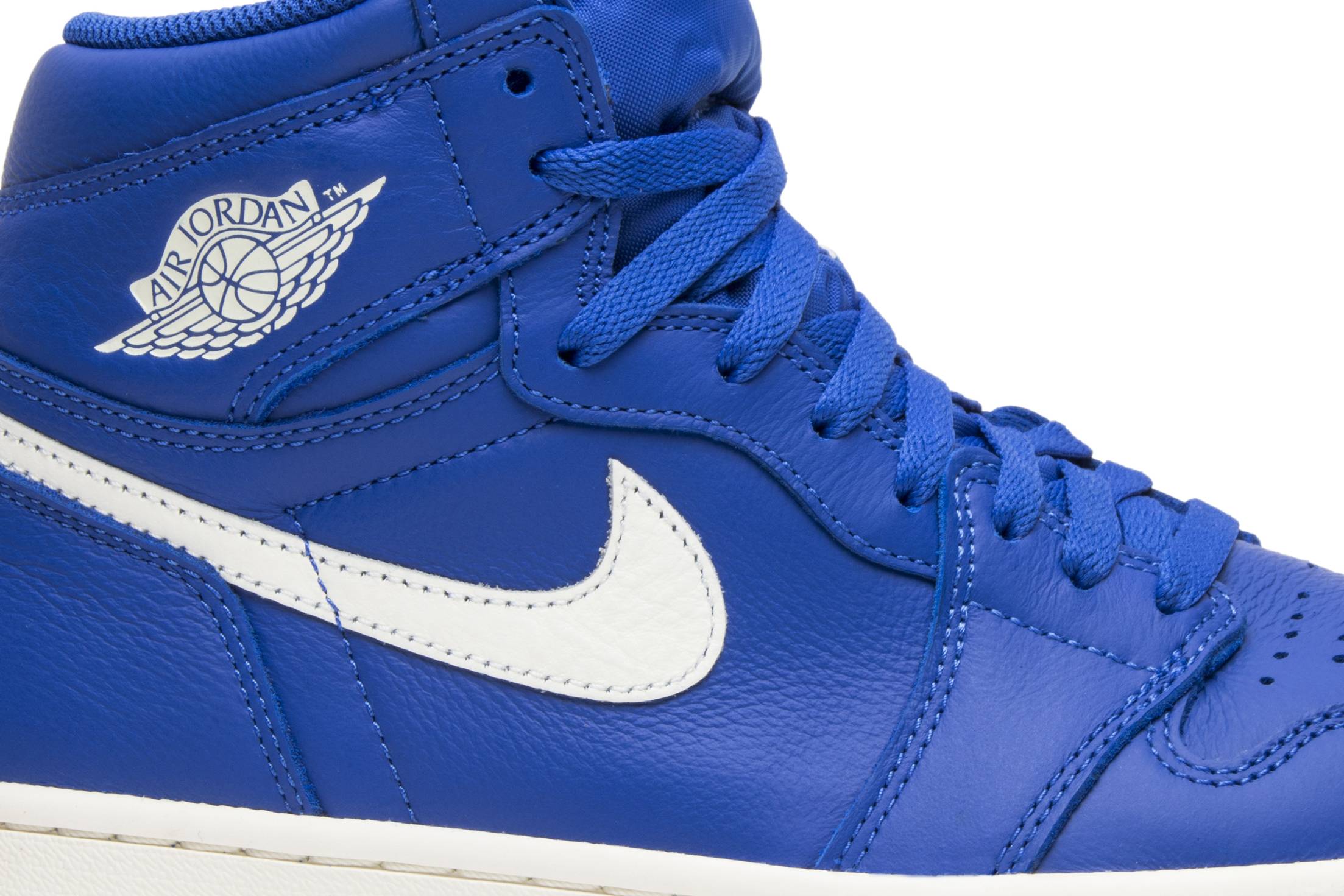 shoe palace hyper royal