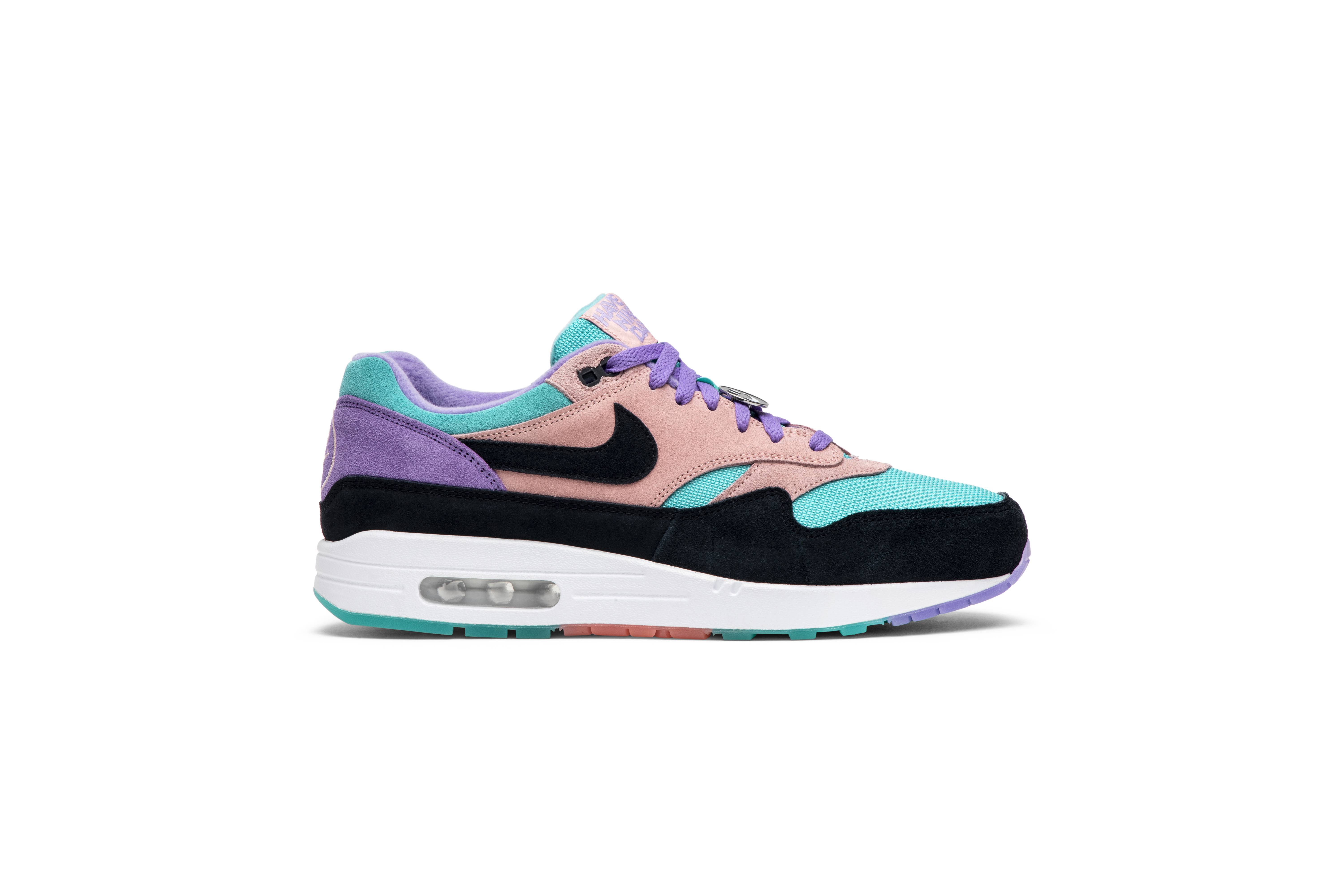 have a nike day am1