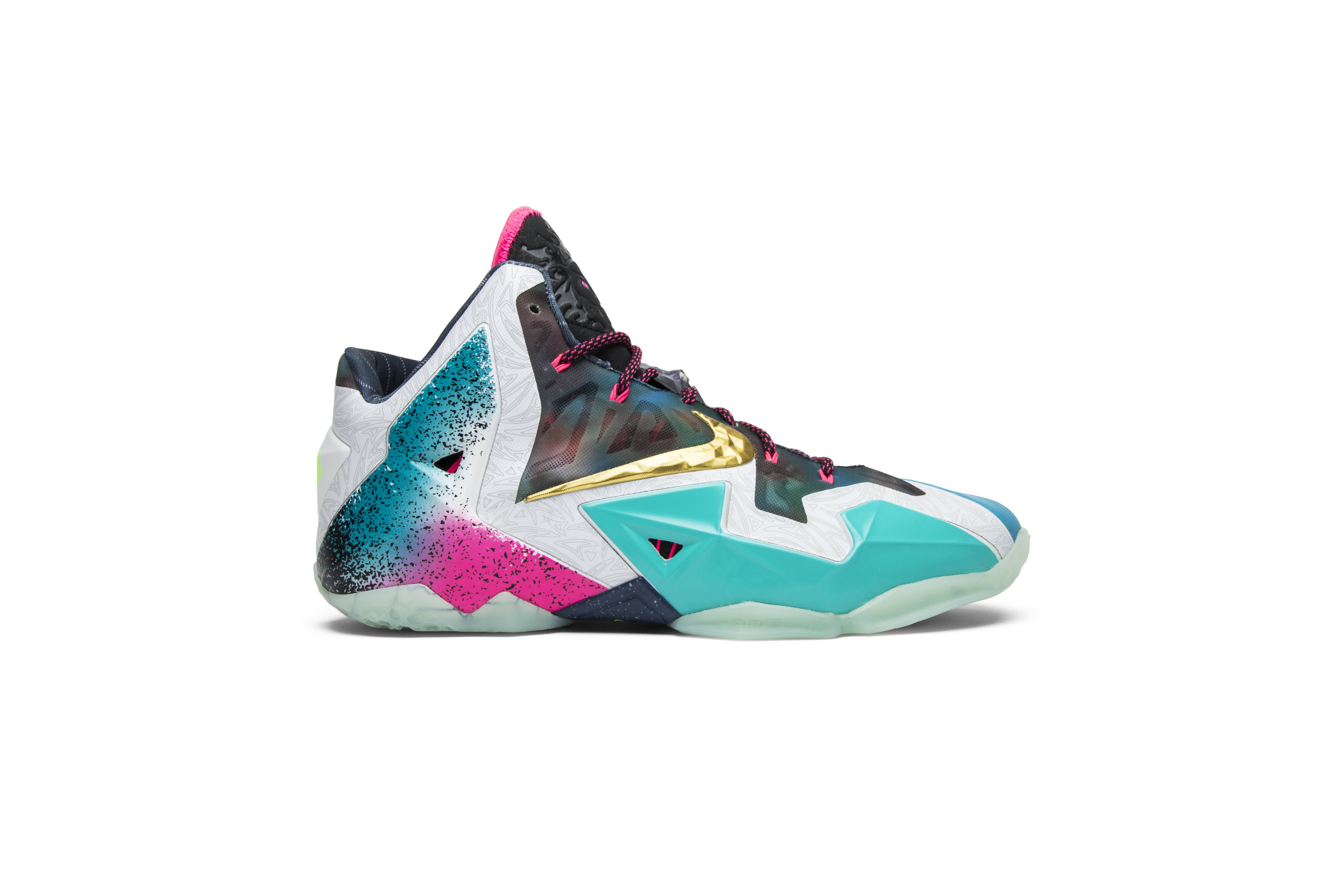 galaxy lebron 11