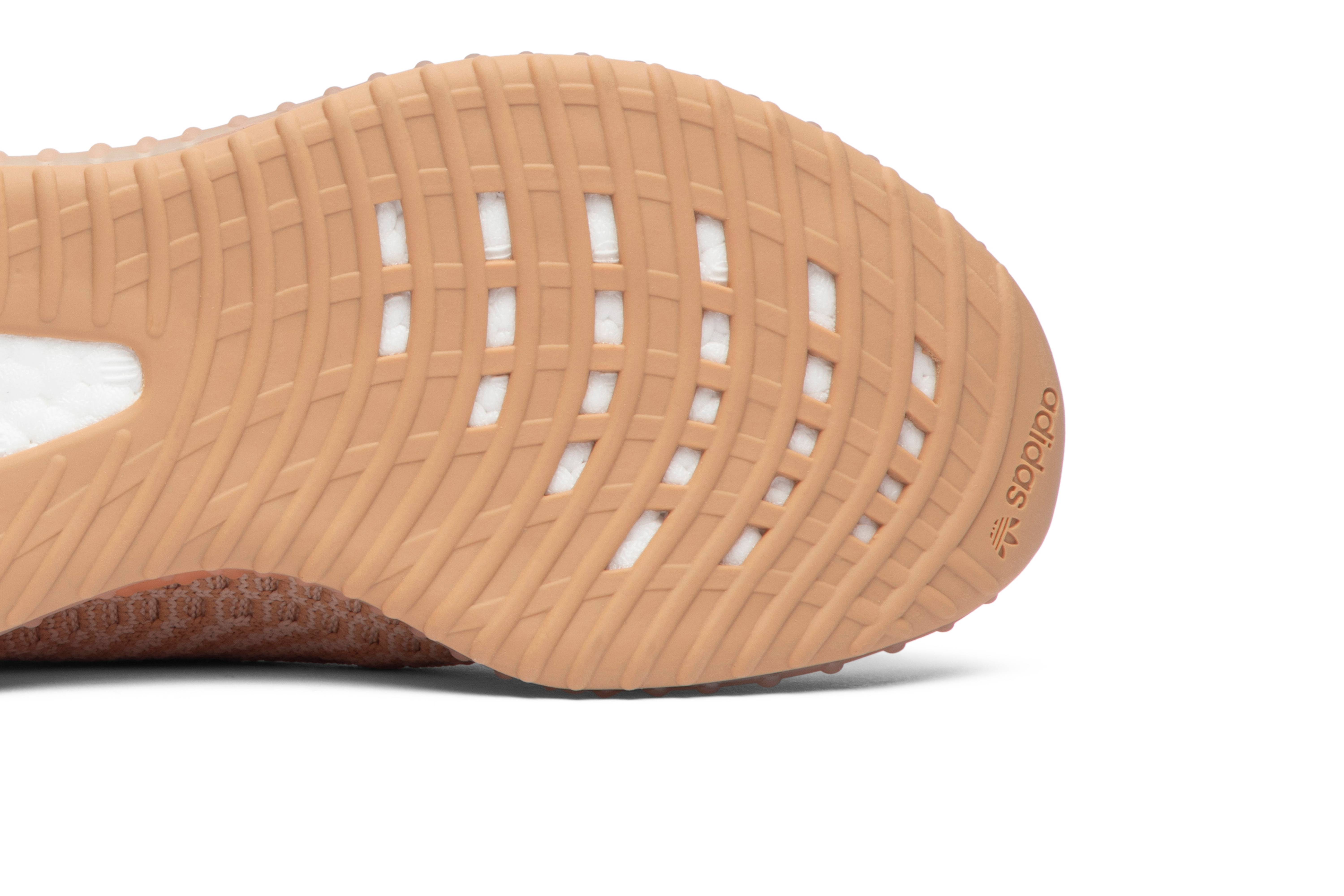 clay kids yeezy