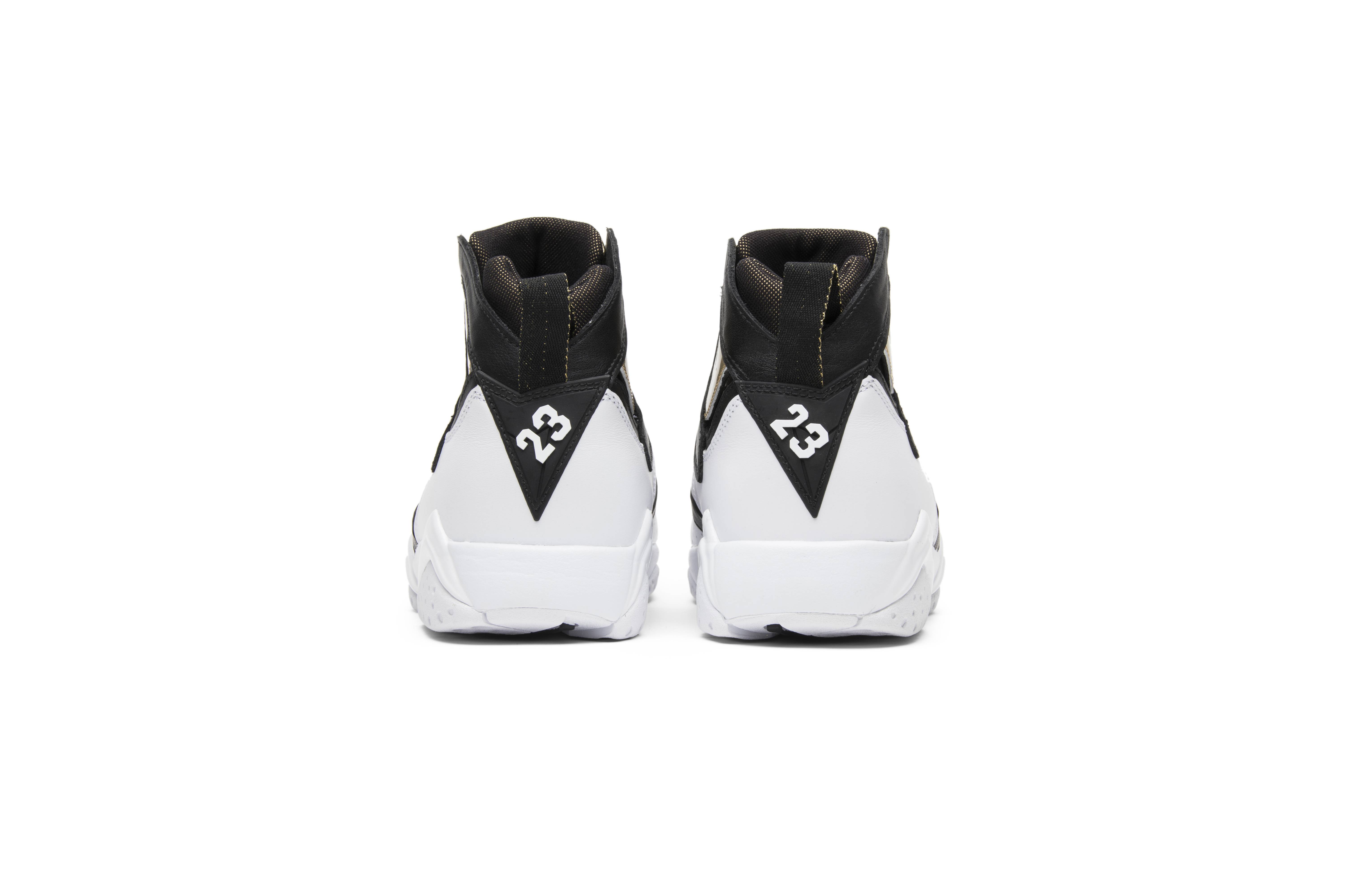 Air Jordan 7 Retro 'Champagne' - 725093 