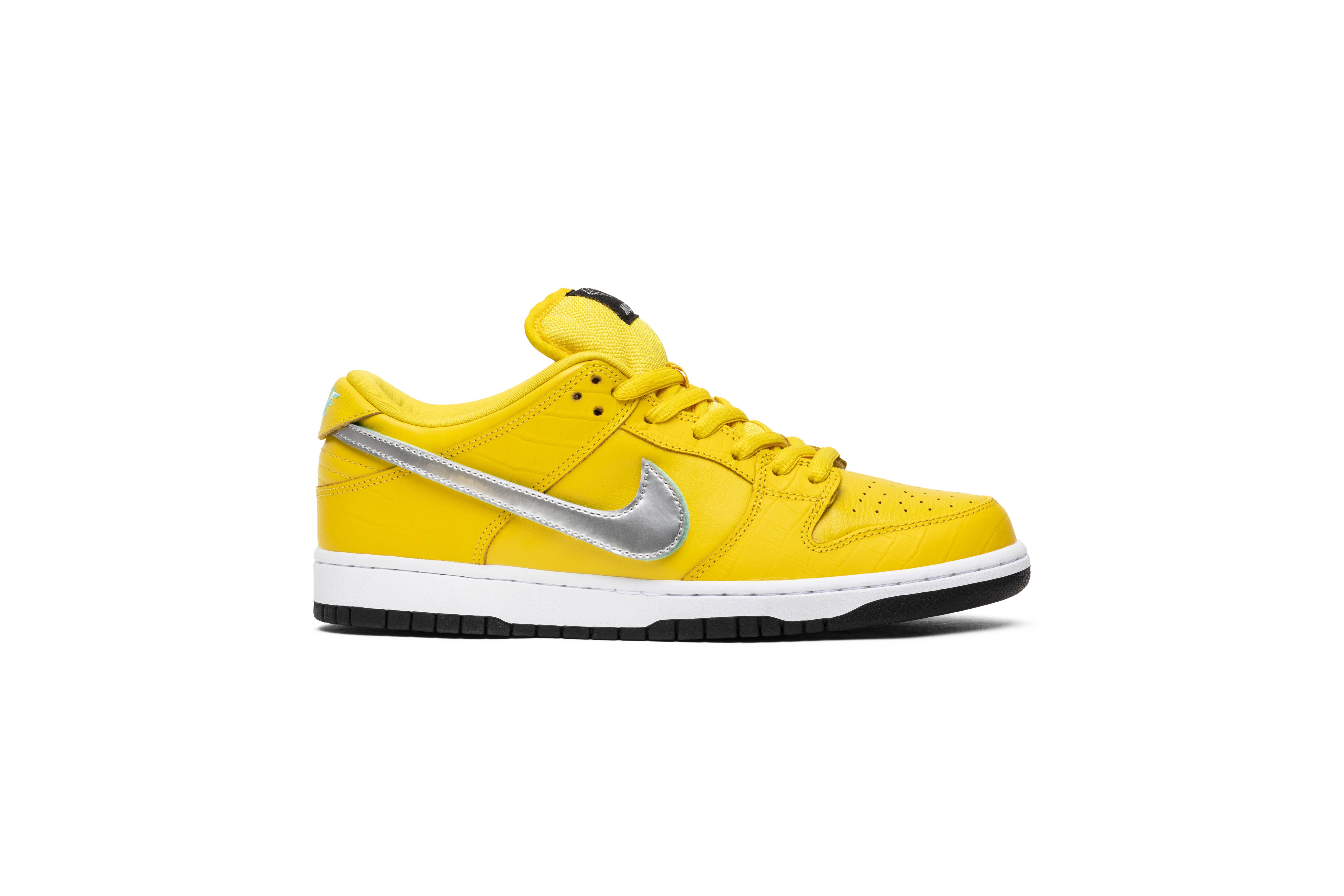 nike dunk high canary yellow