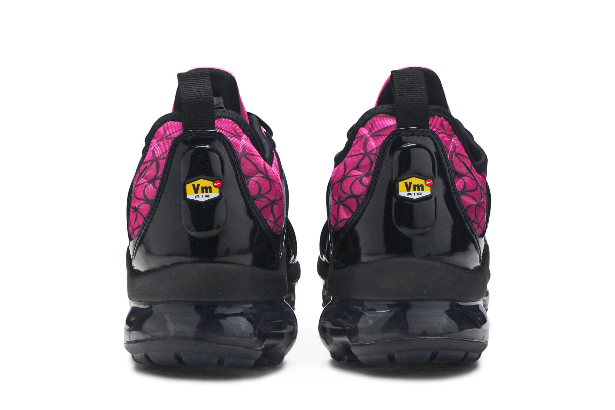 air vapormax plus geometric active fuchsia black