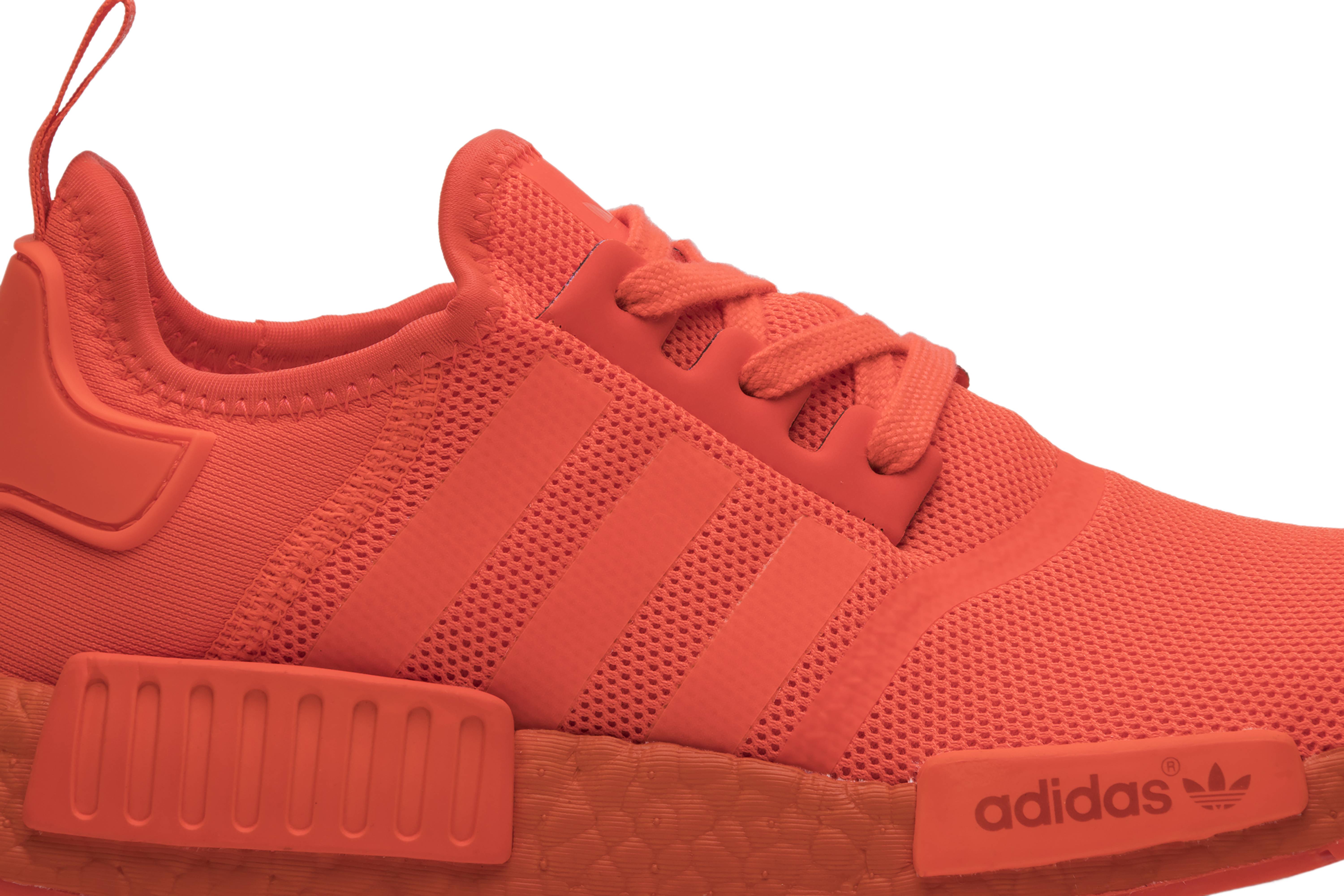 adidas nmd triple solar red