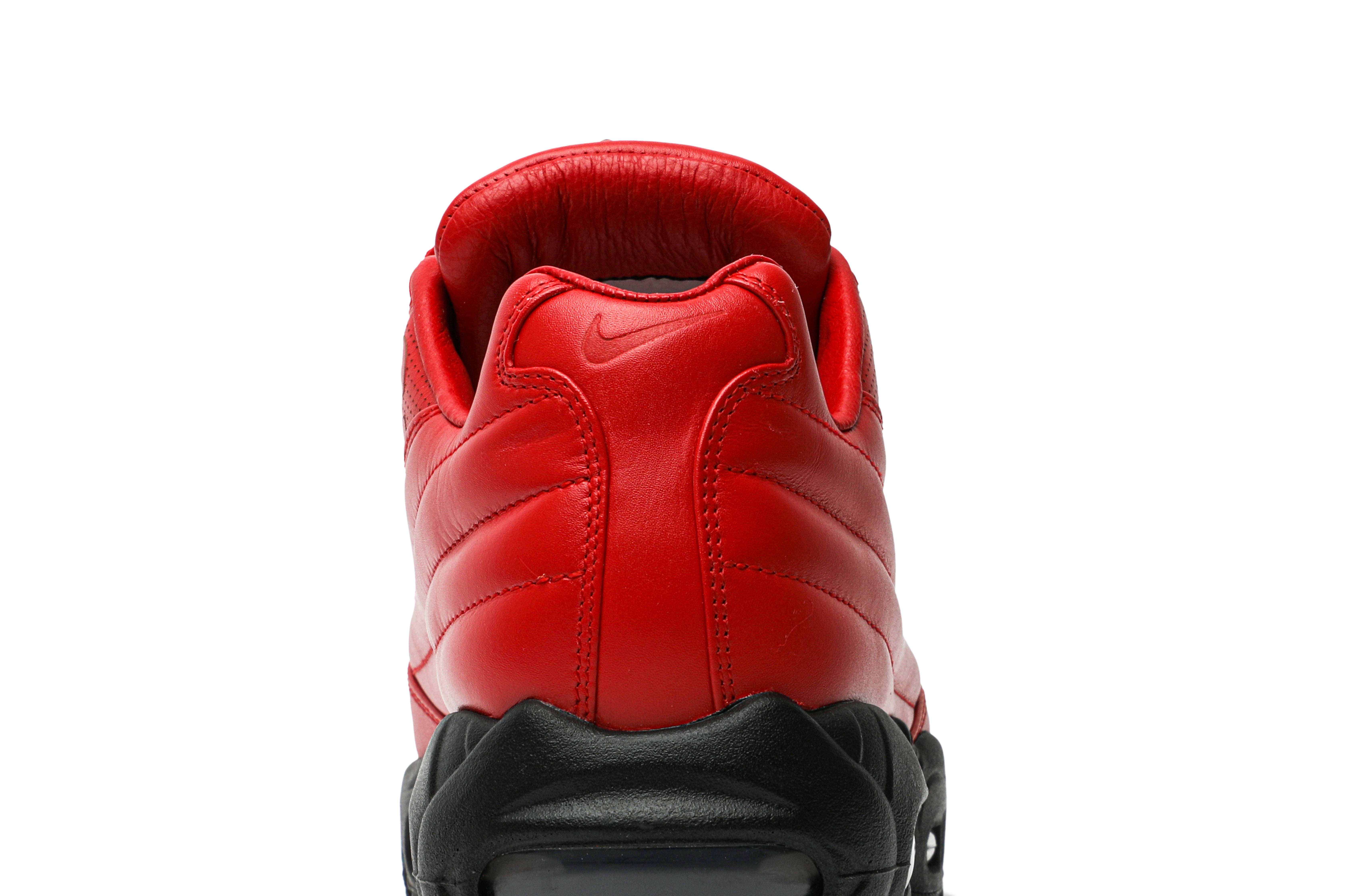 supreme x nike air max 95 lux