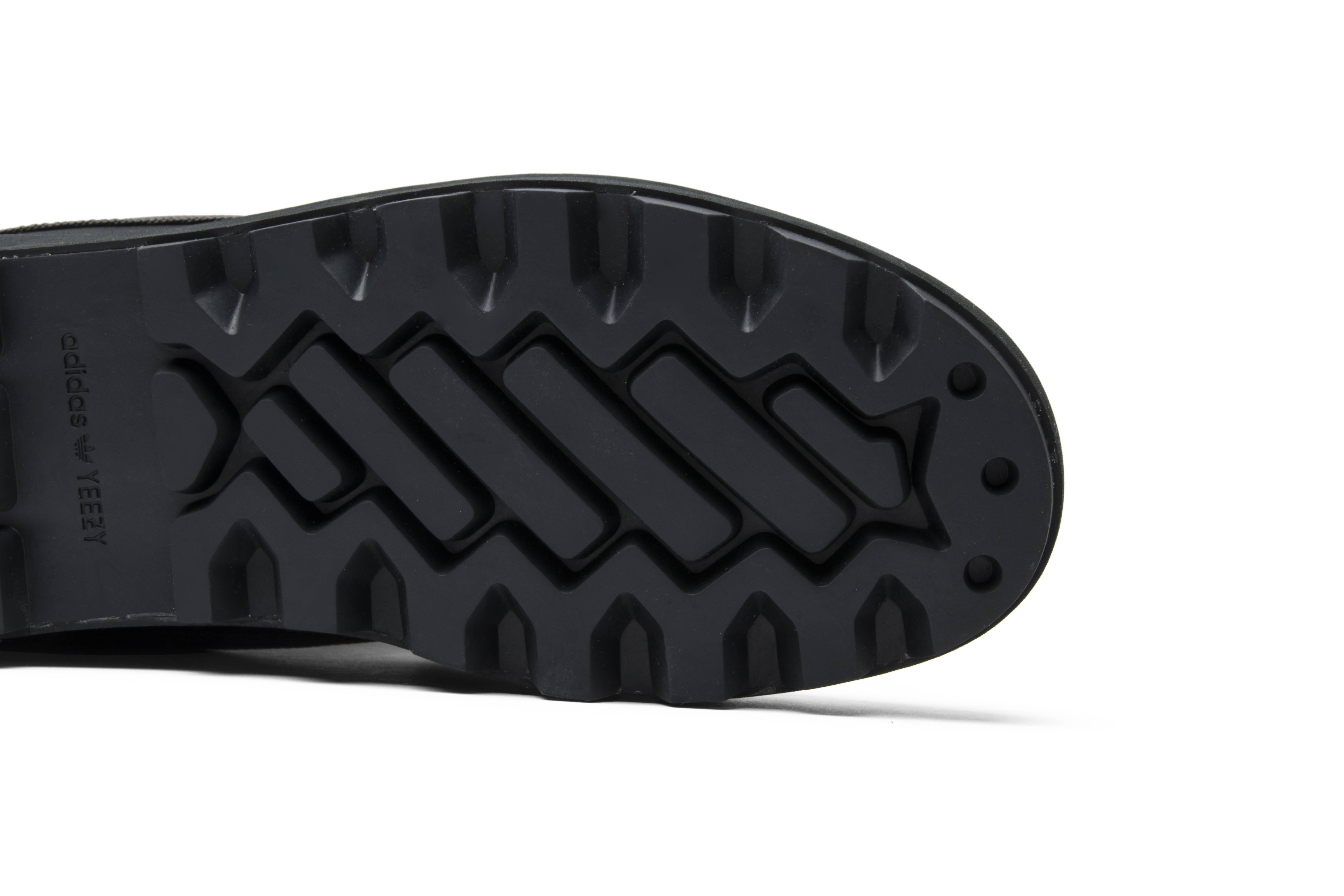 adidas Yeezy Boot 950 'Pirate' - AQ4831 
