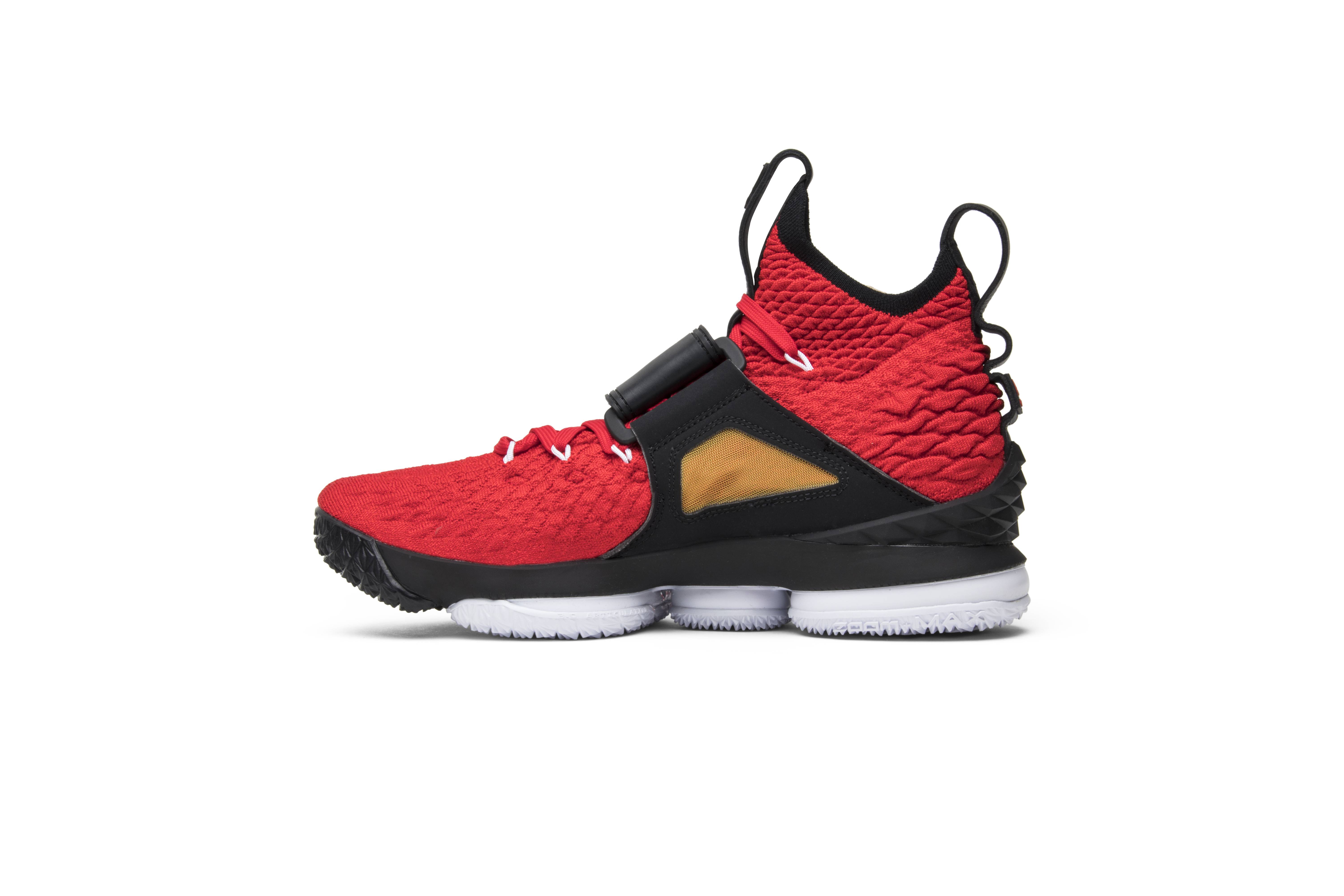 Nike LeBron 15 Red Diamond Turf 