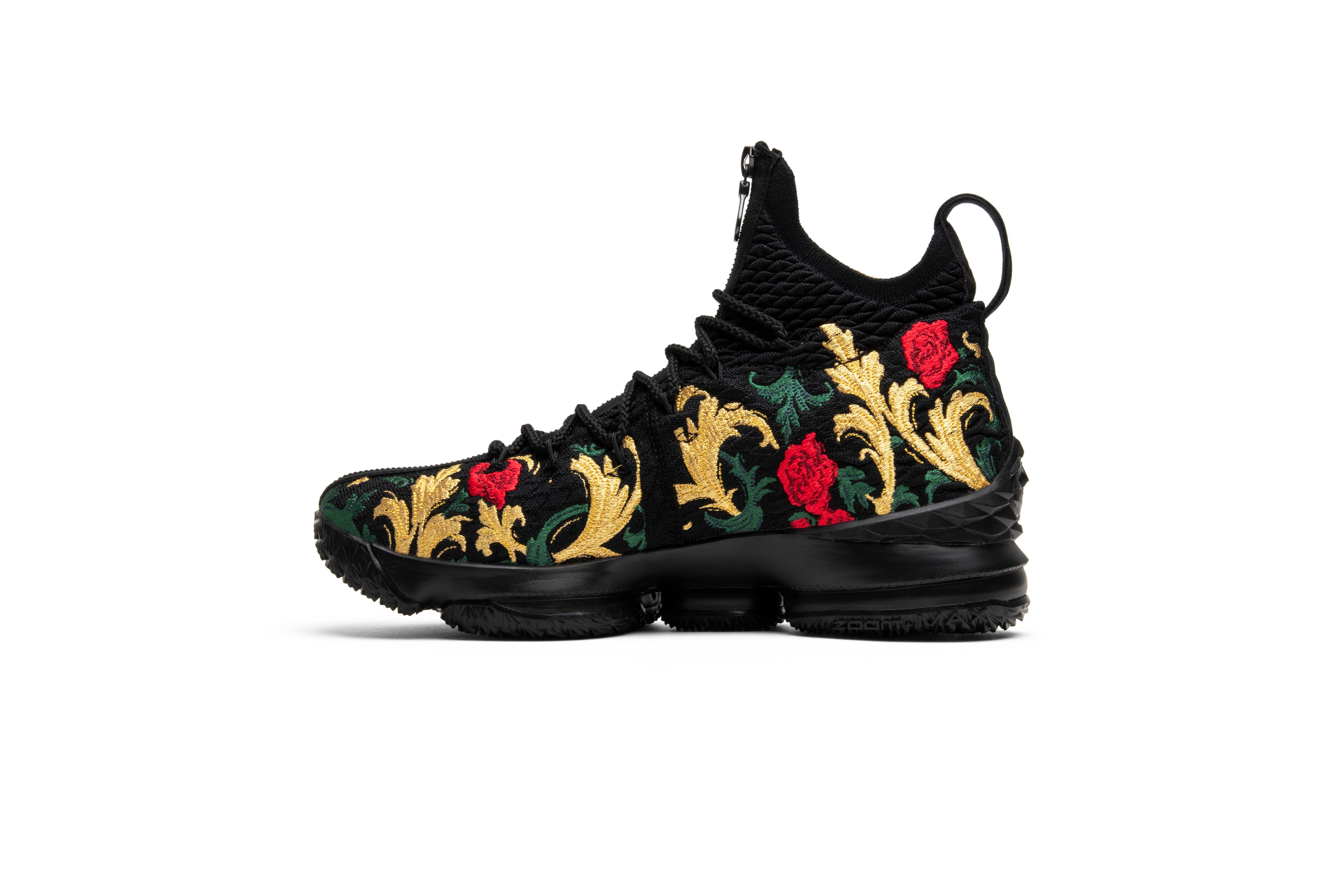 closing ceremony lebron 15