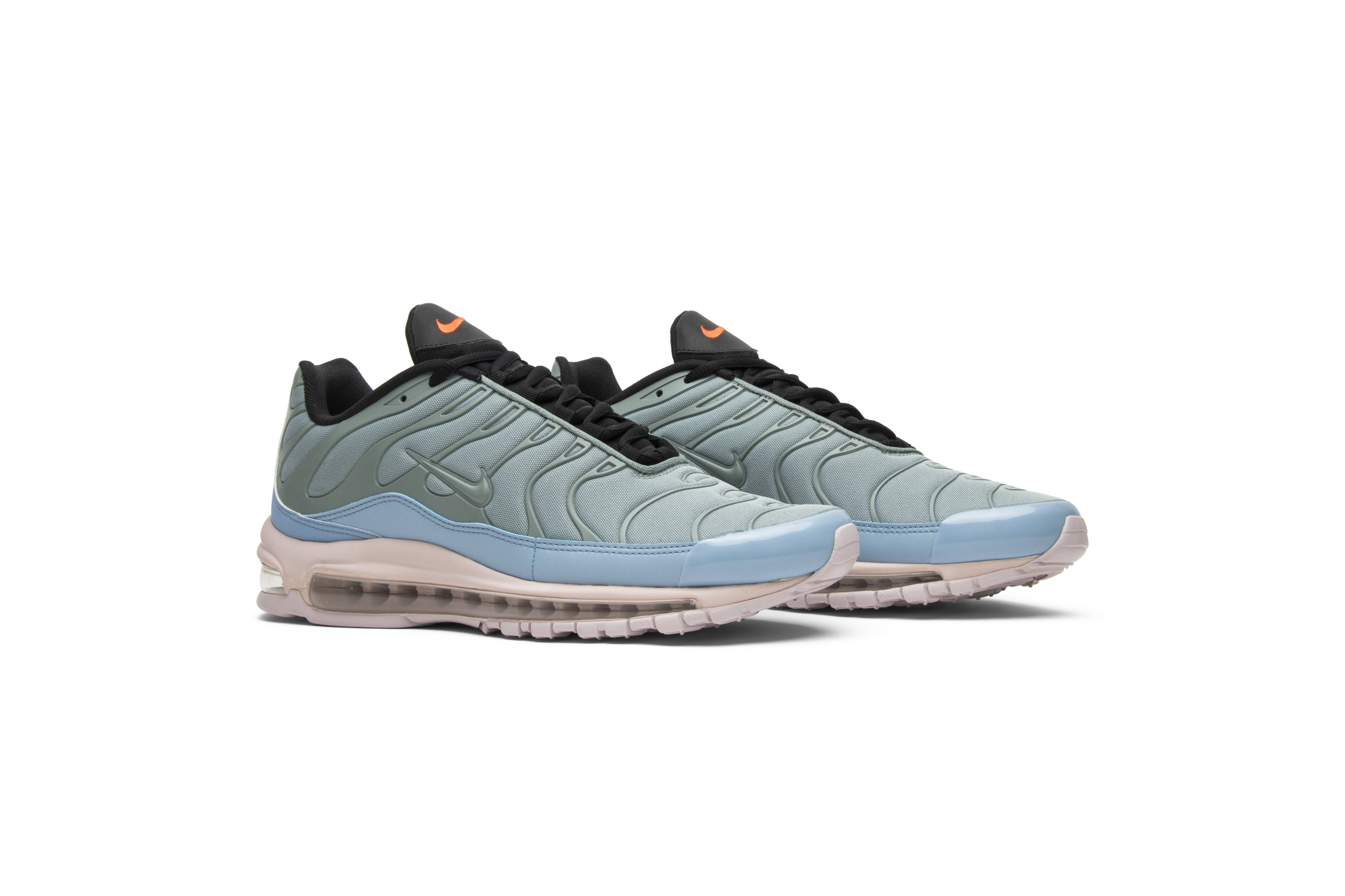 air max layer cake