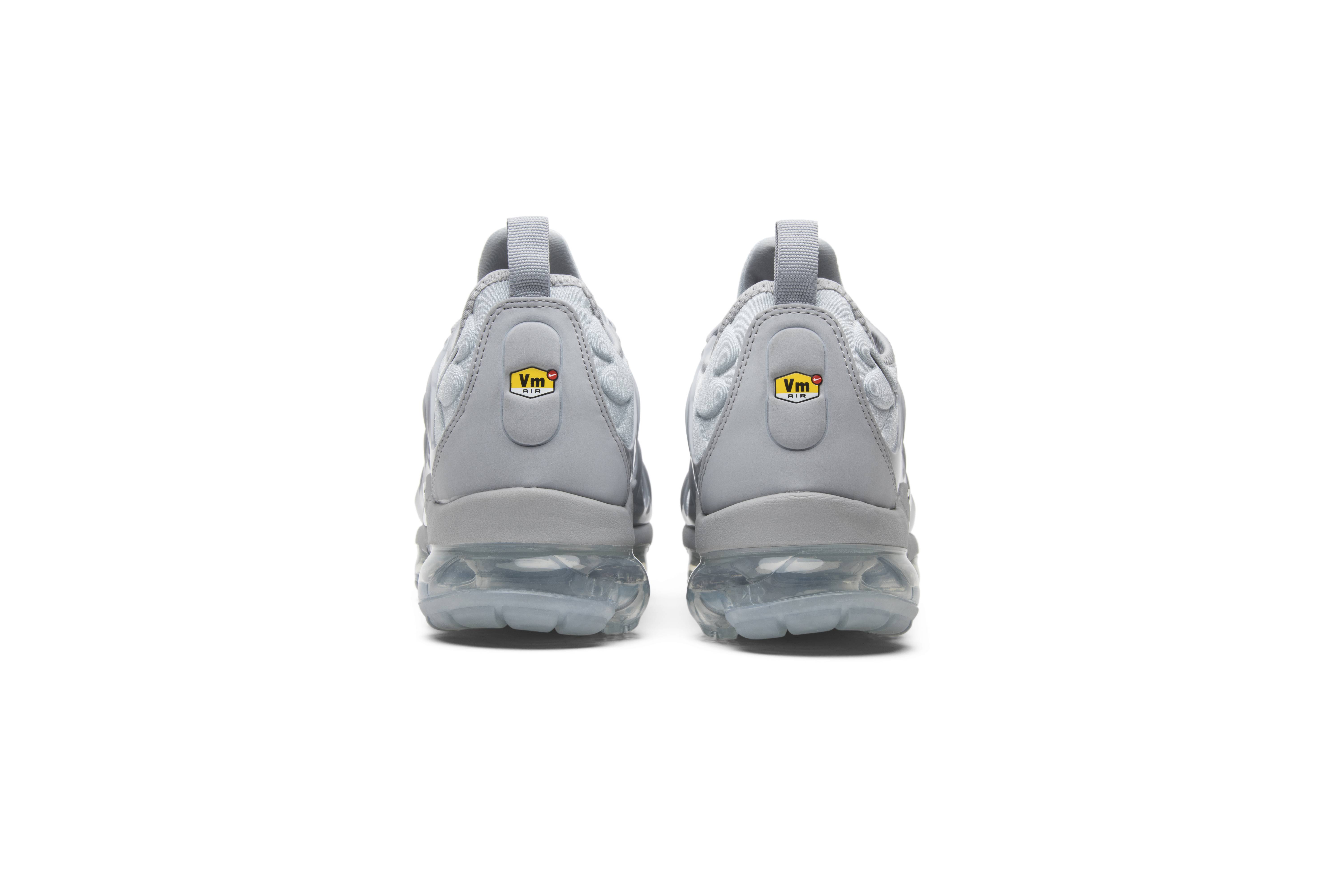 vapormax cool grey