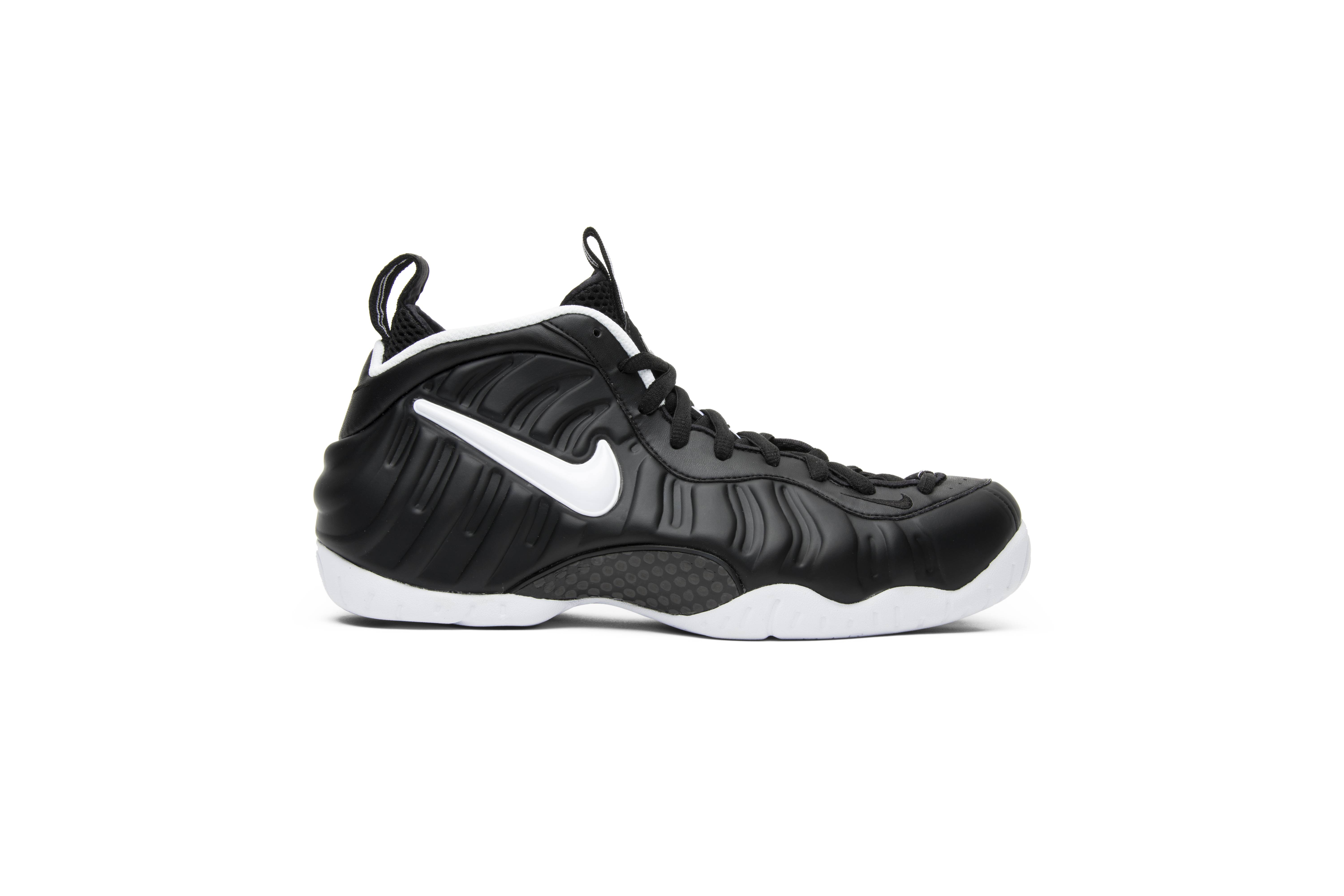 foamposite pro dr doom