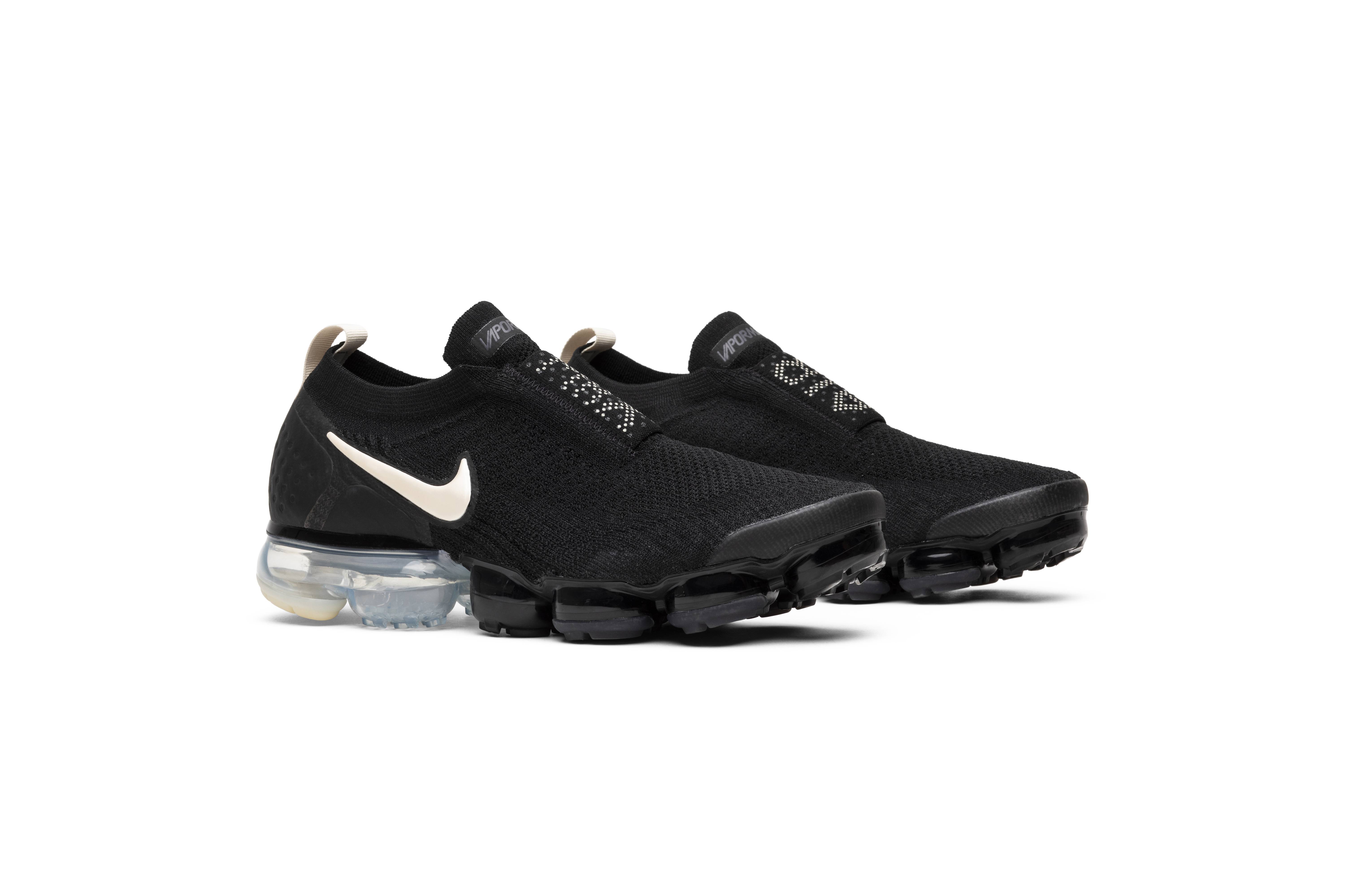 nike air vapormax moc 2 black light cream