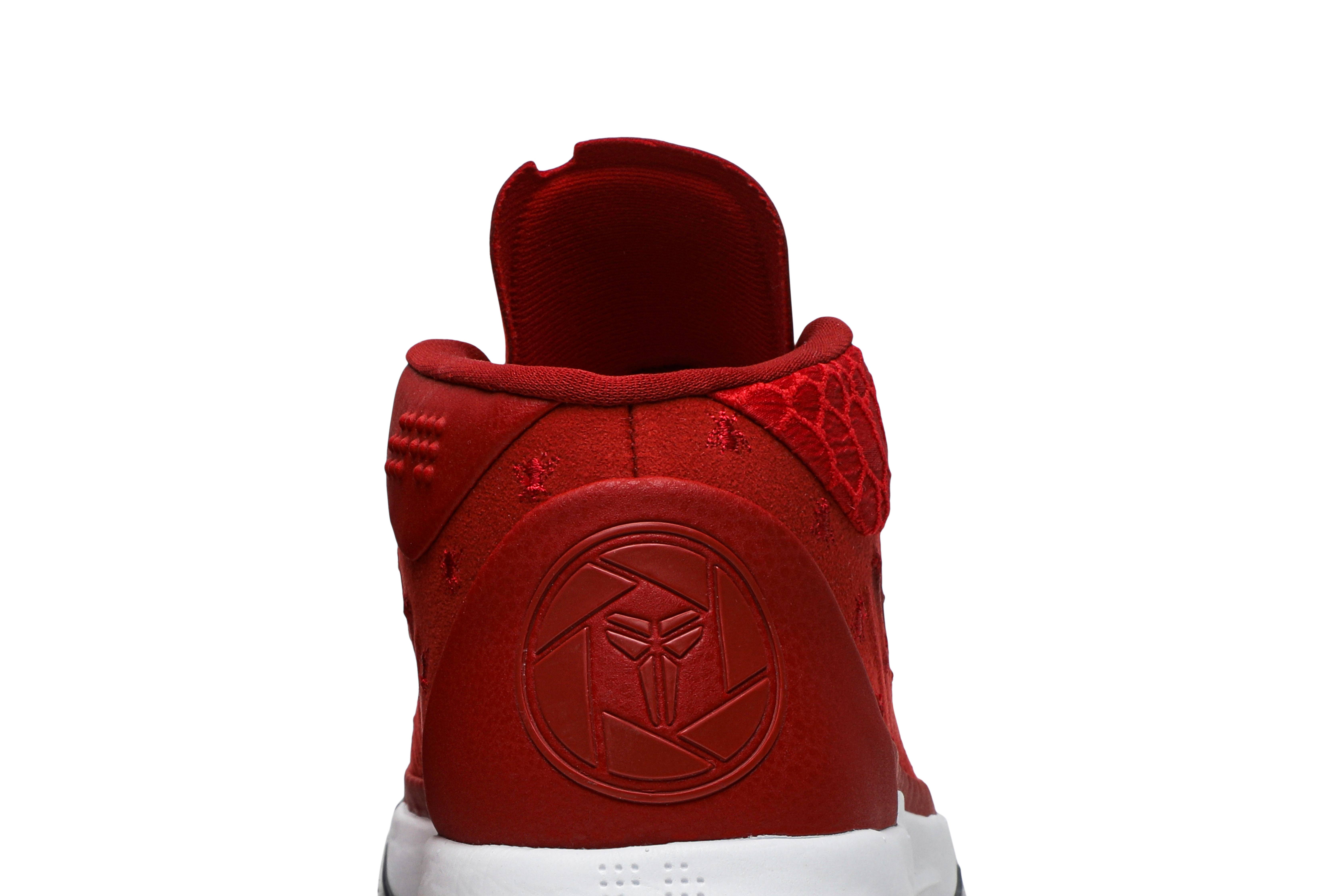 kobe ad isaiah thomas pe