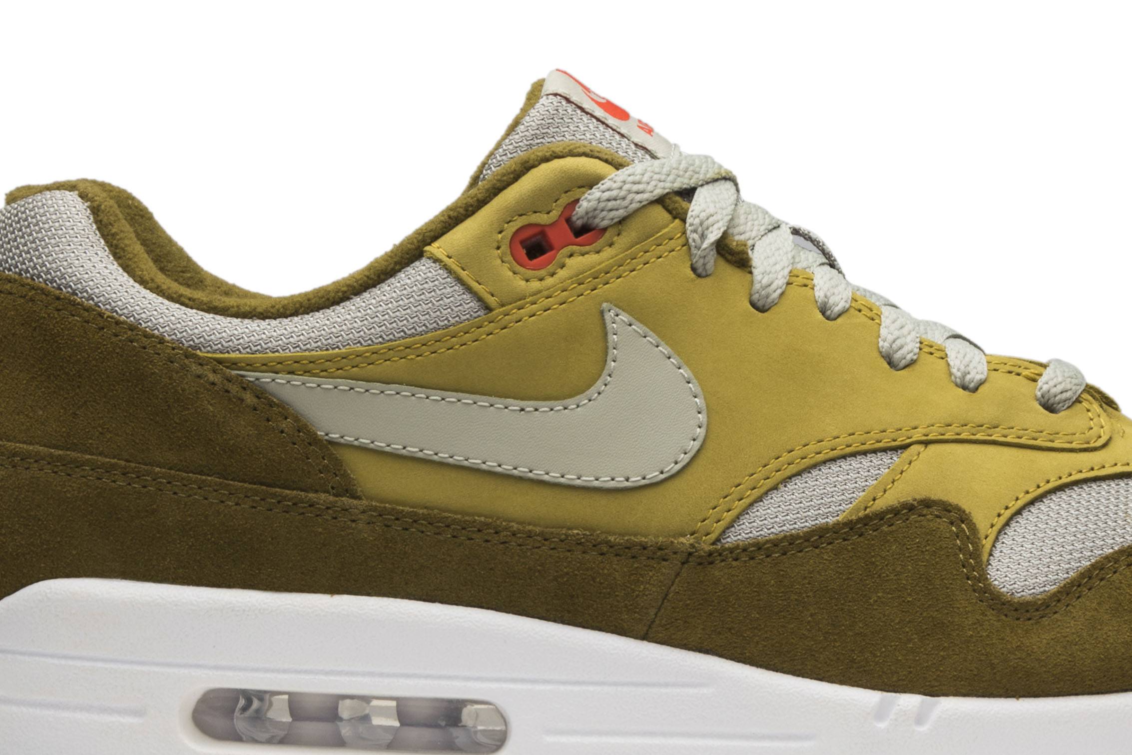 air max 1 curry olive