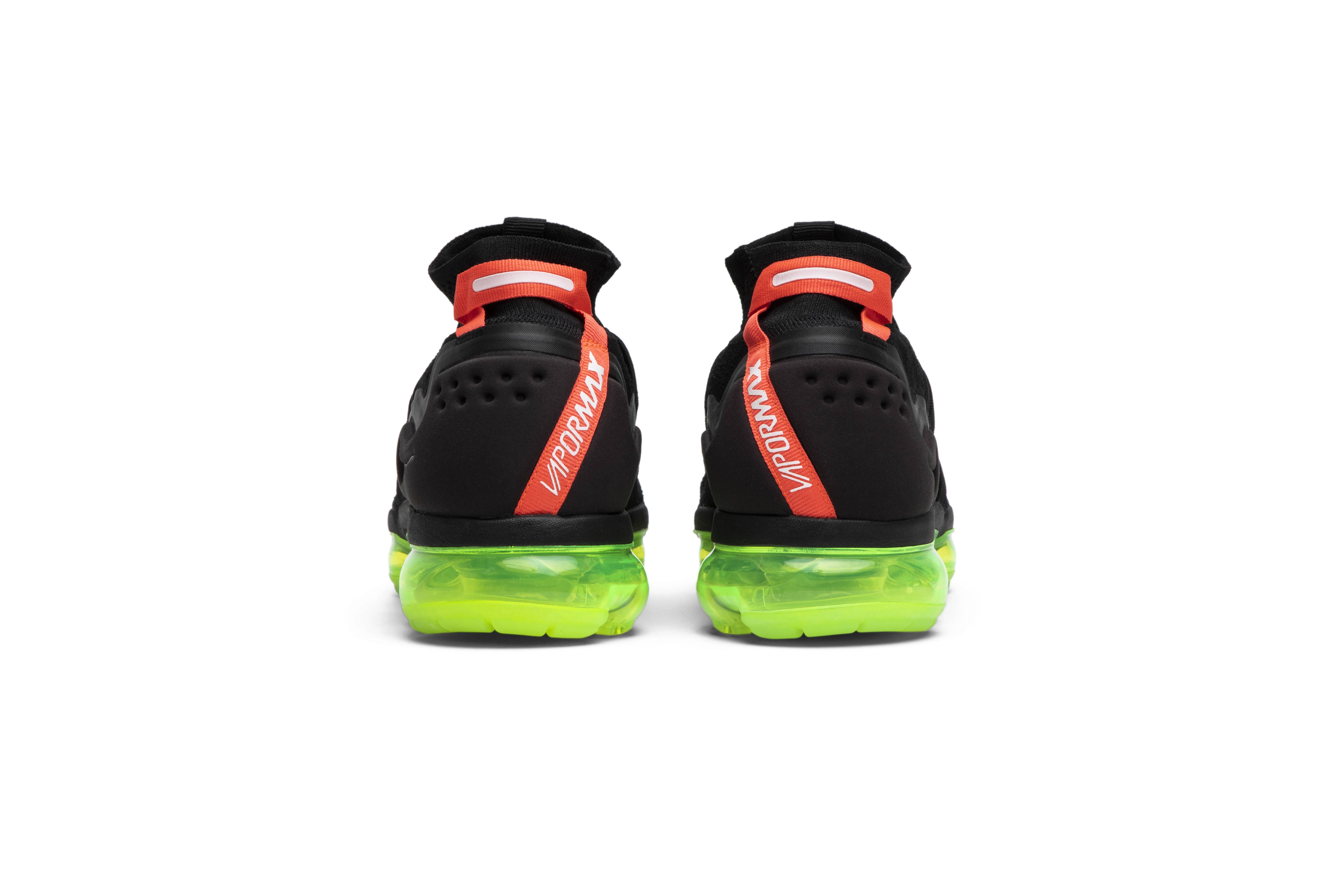 air vapormax utility black volt bright crimson