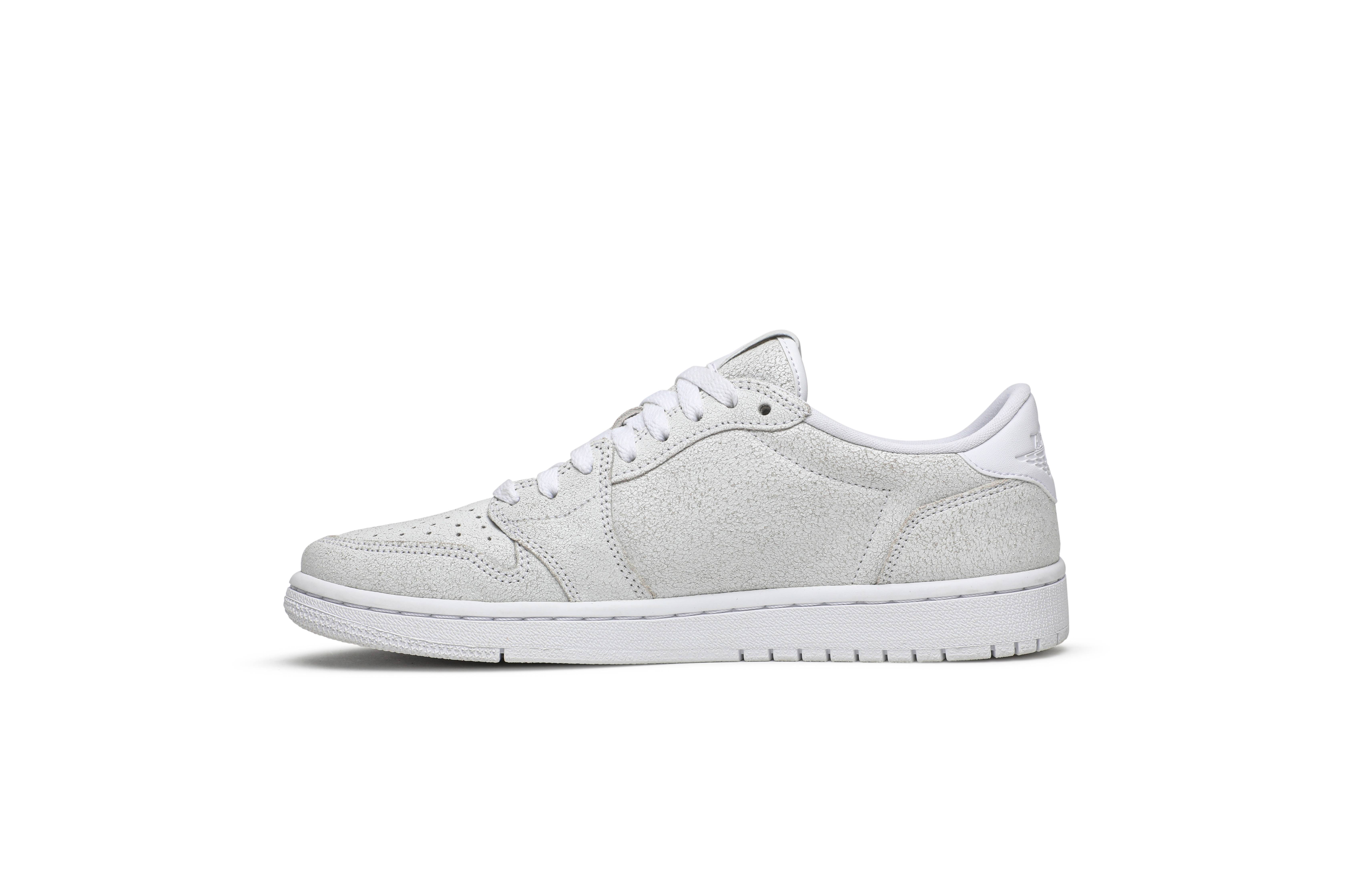 nike wmns air jordan 1 retro low ns