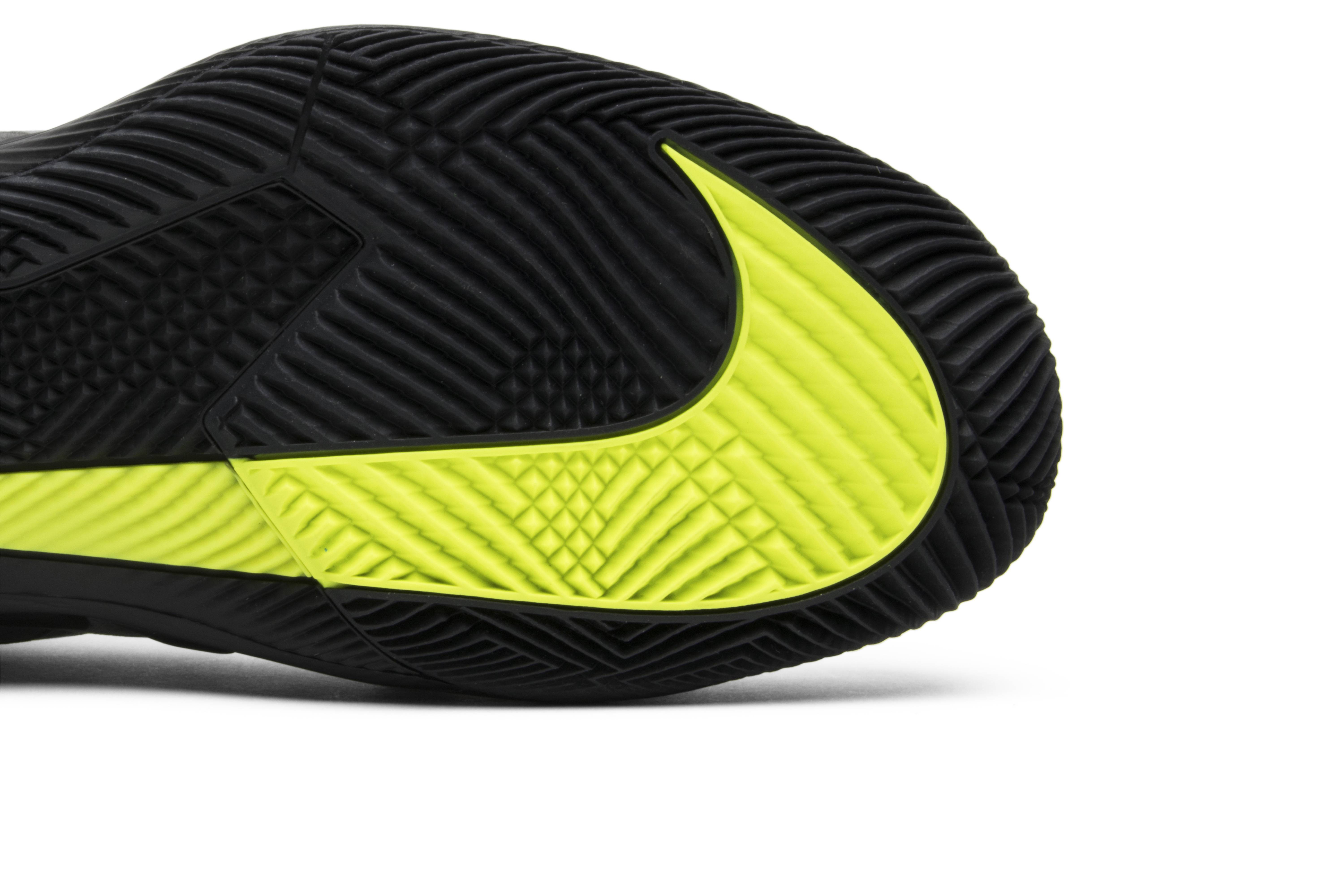 NikeCourt Vapor RF x Nike Air Max 95 