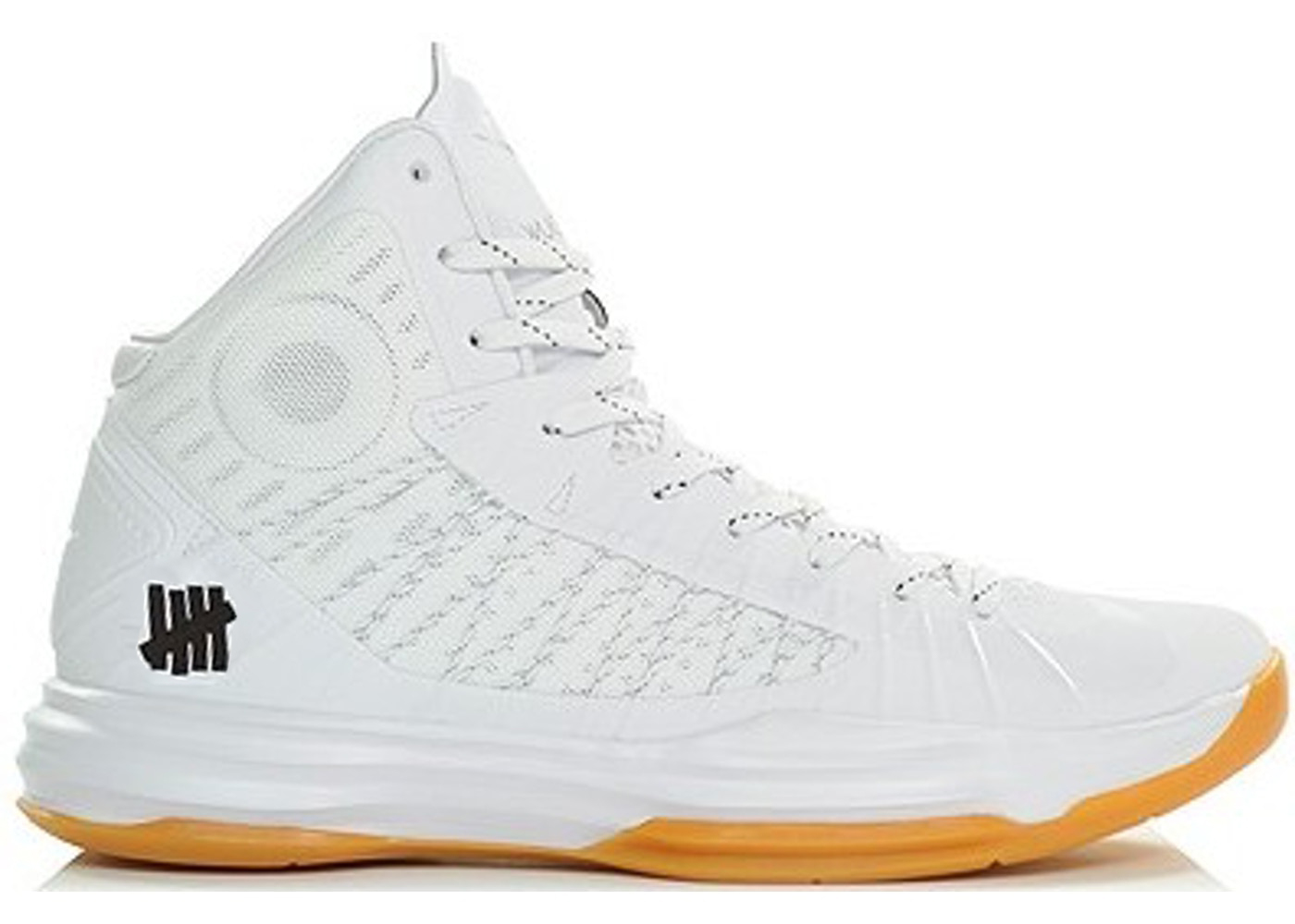 nike hyperdunk triple volt