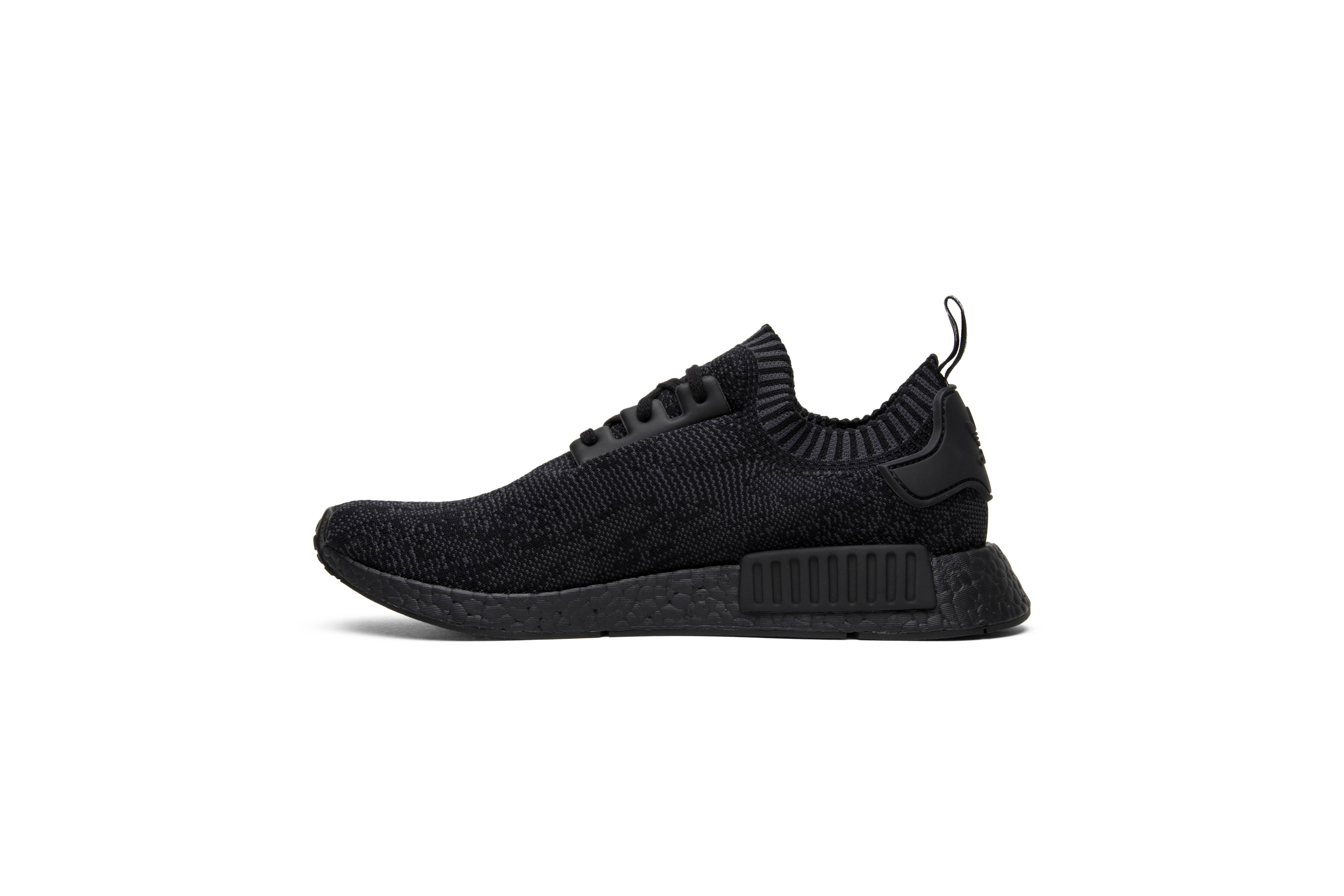 nmd pitch black