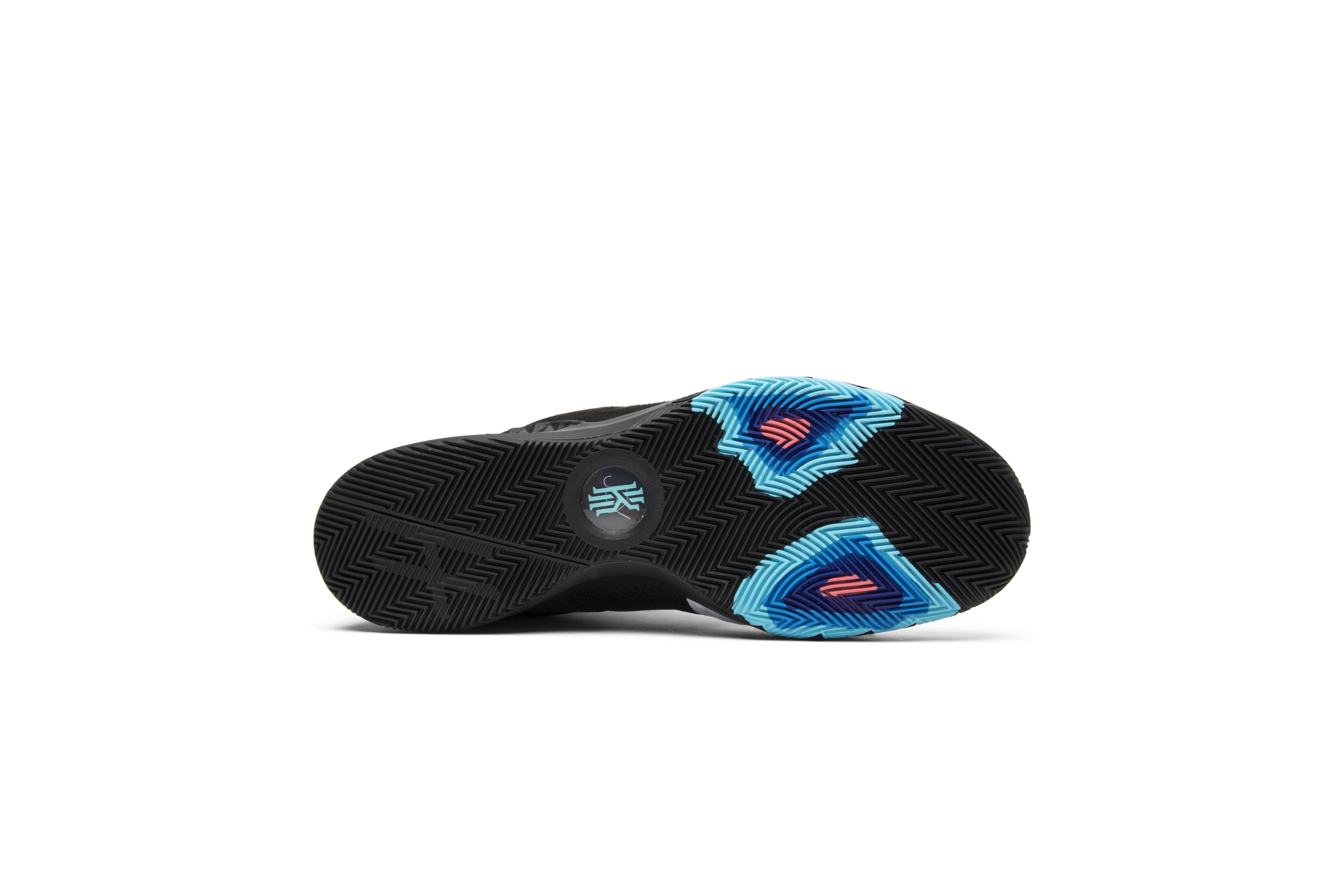 kyrie s1 hybrid black