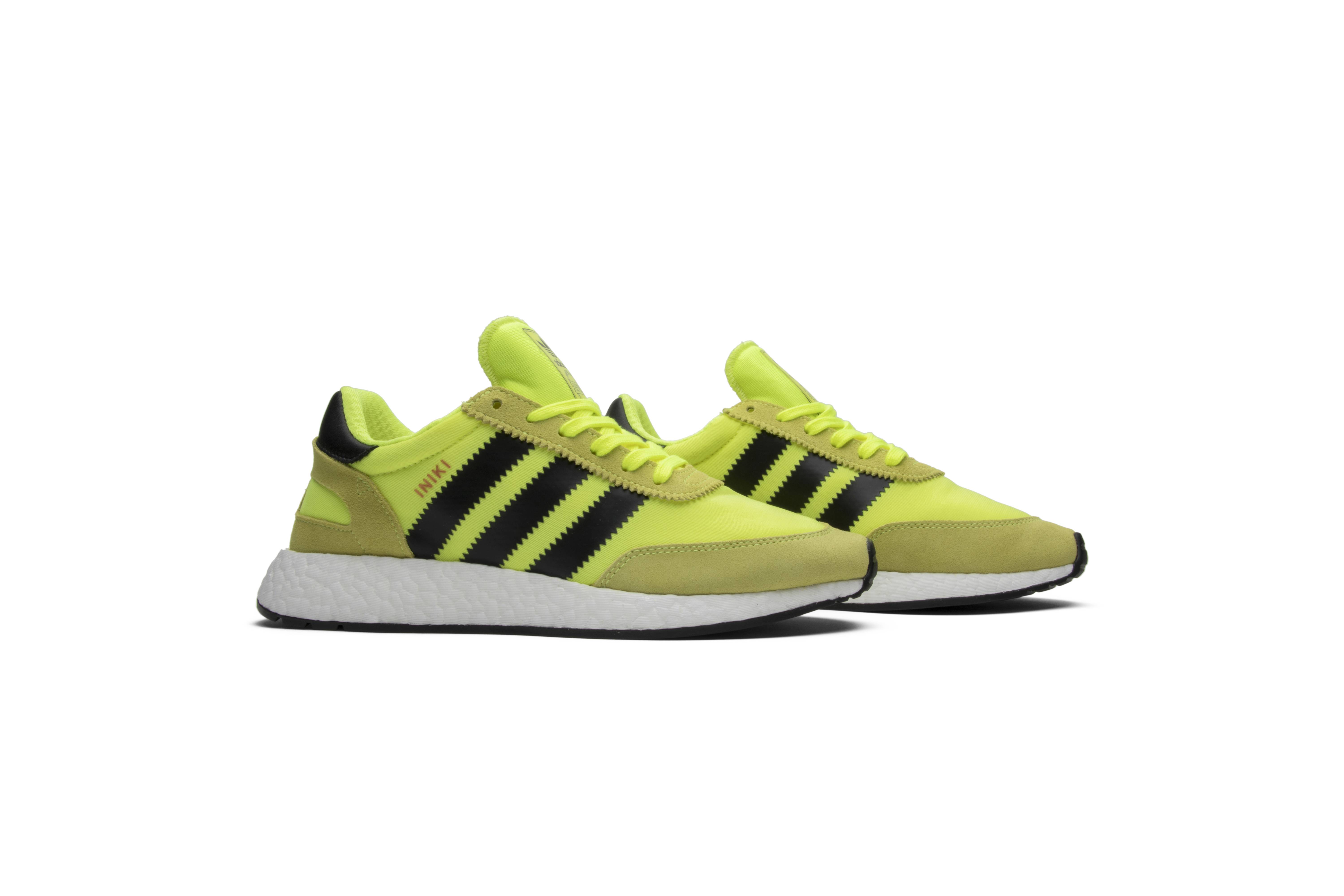 yellow iniki