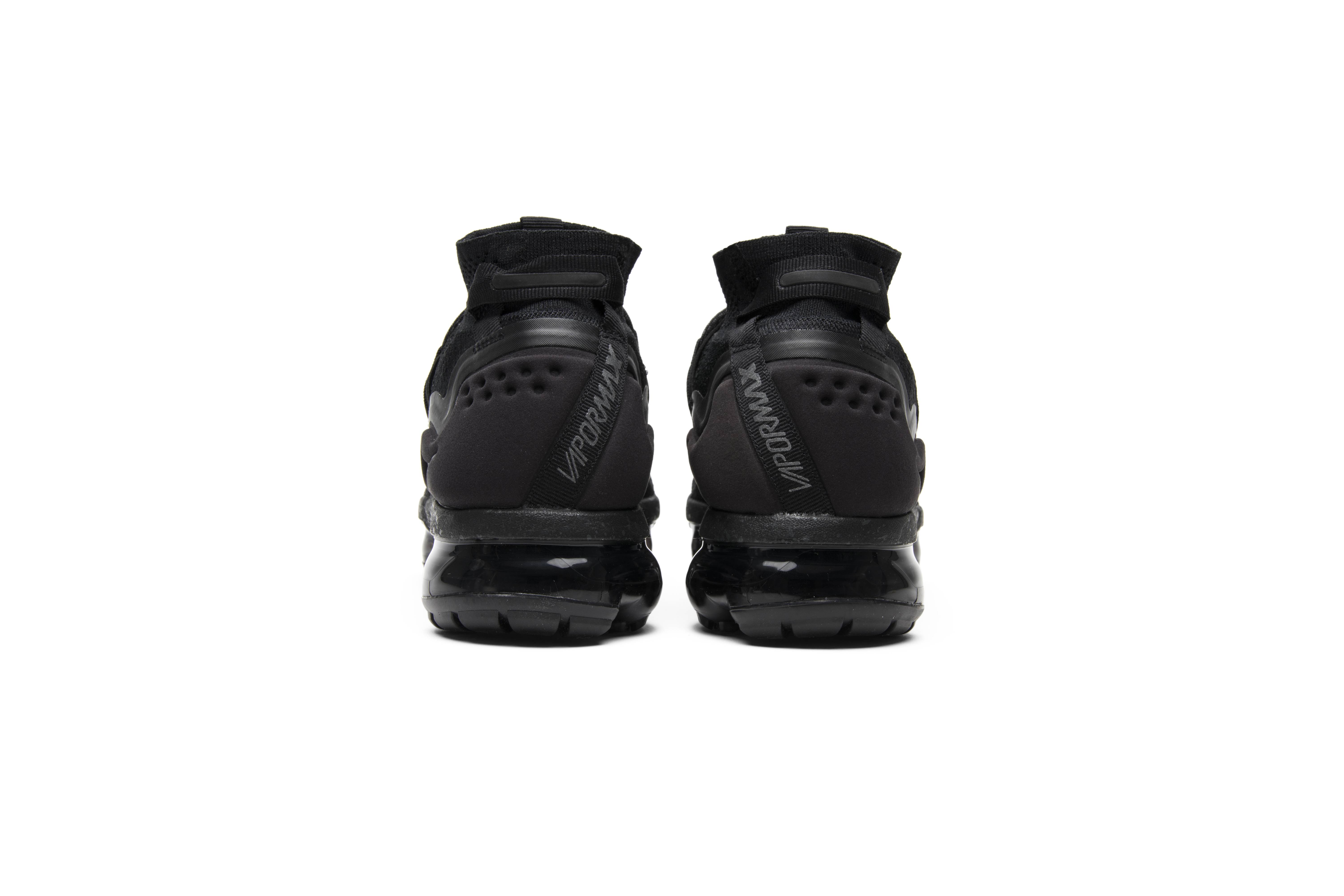 vapormax fk utility triple black