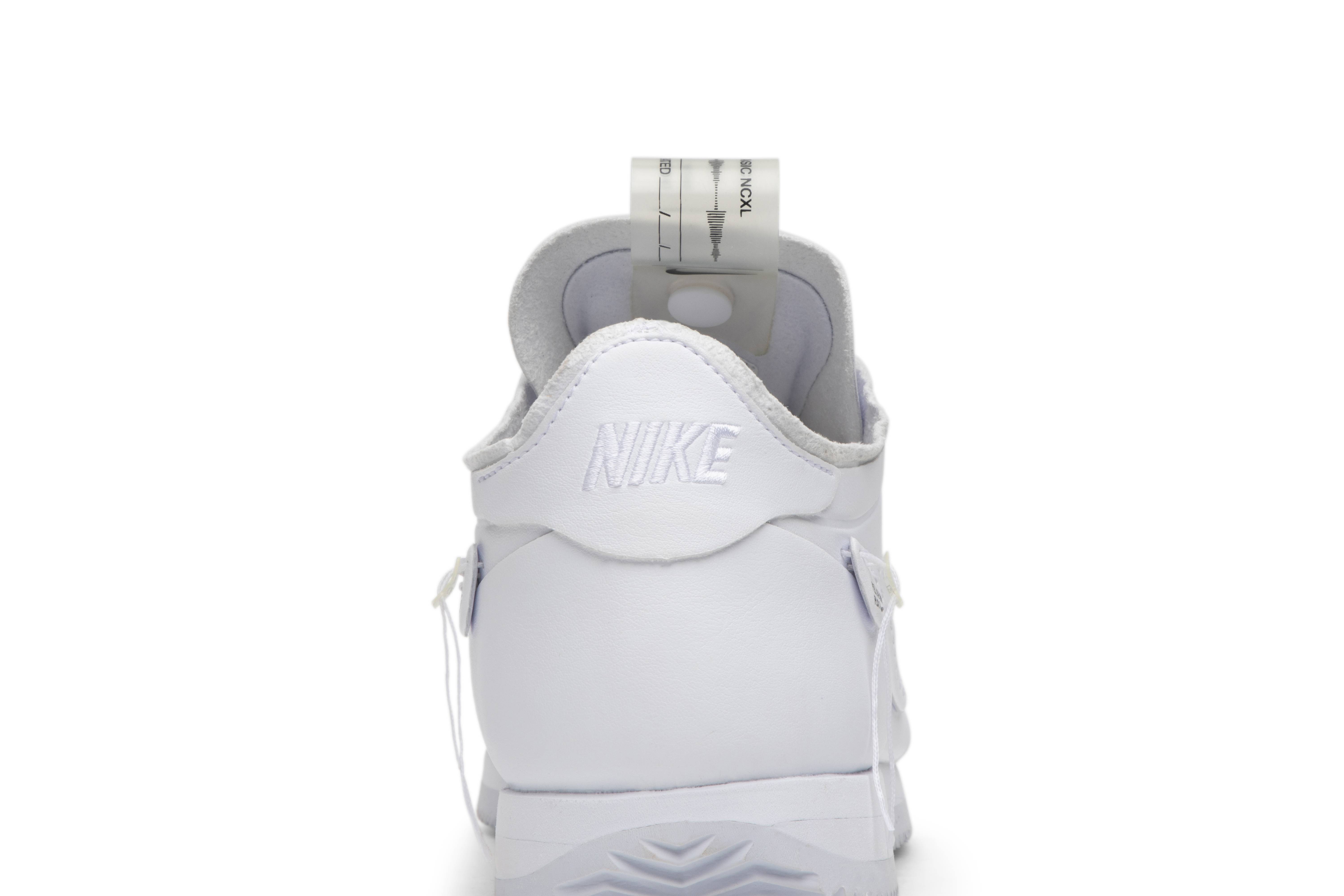 nike noise cancelling cortez