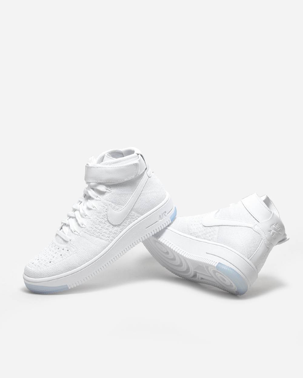 air force 1 flyknit triple white