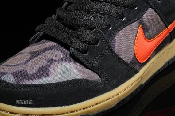 nike sb camo orange