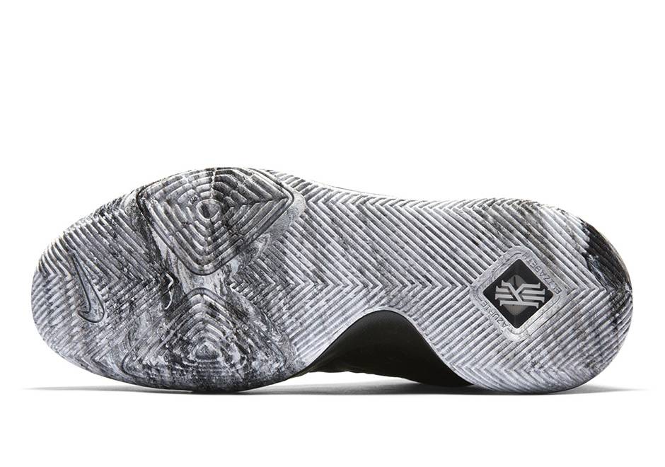 Nike Kyrie 3 'BHM' 2017 - 852415-001 