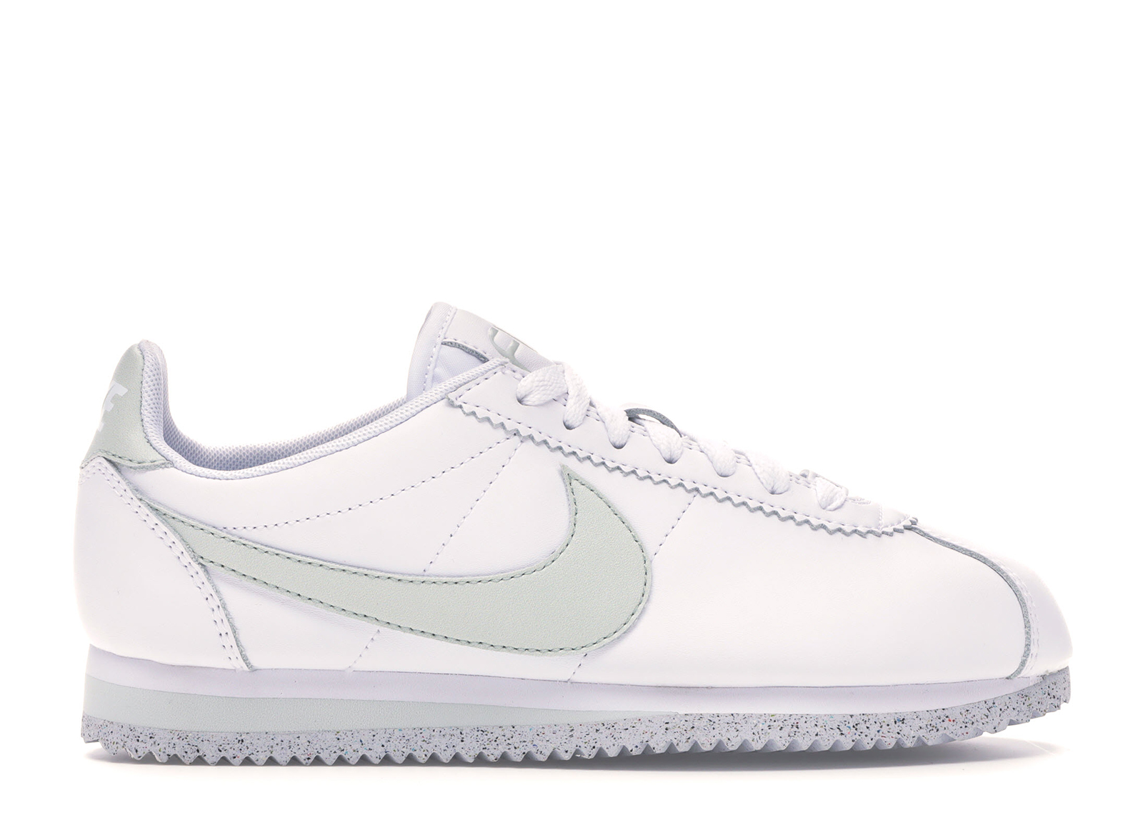 nike cortez flyleather