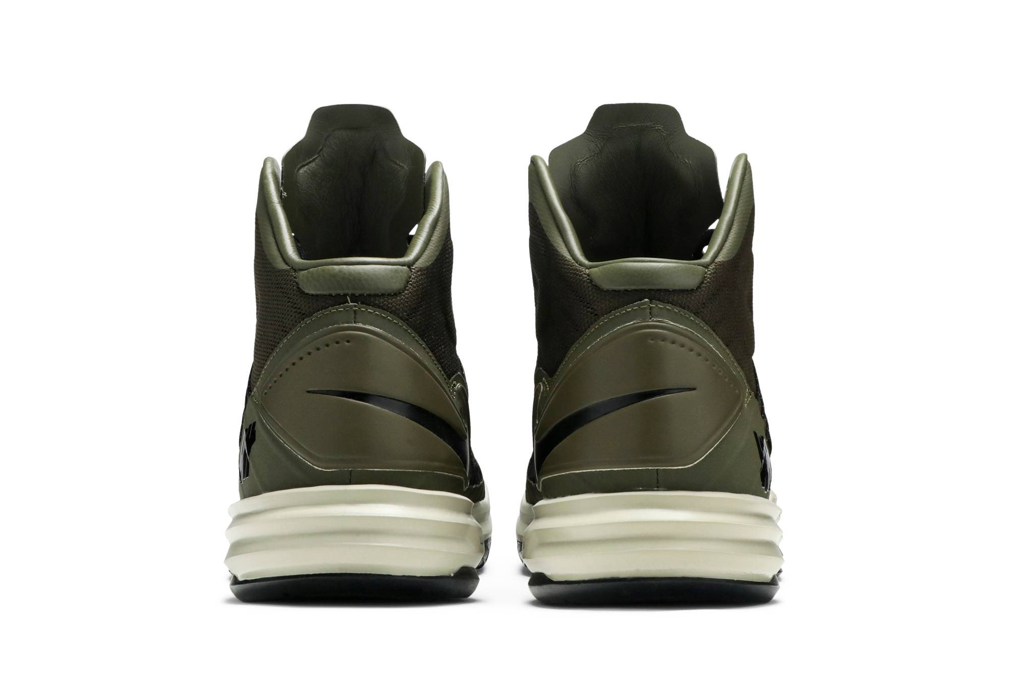 nike hyperdunk undefeated