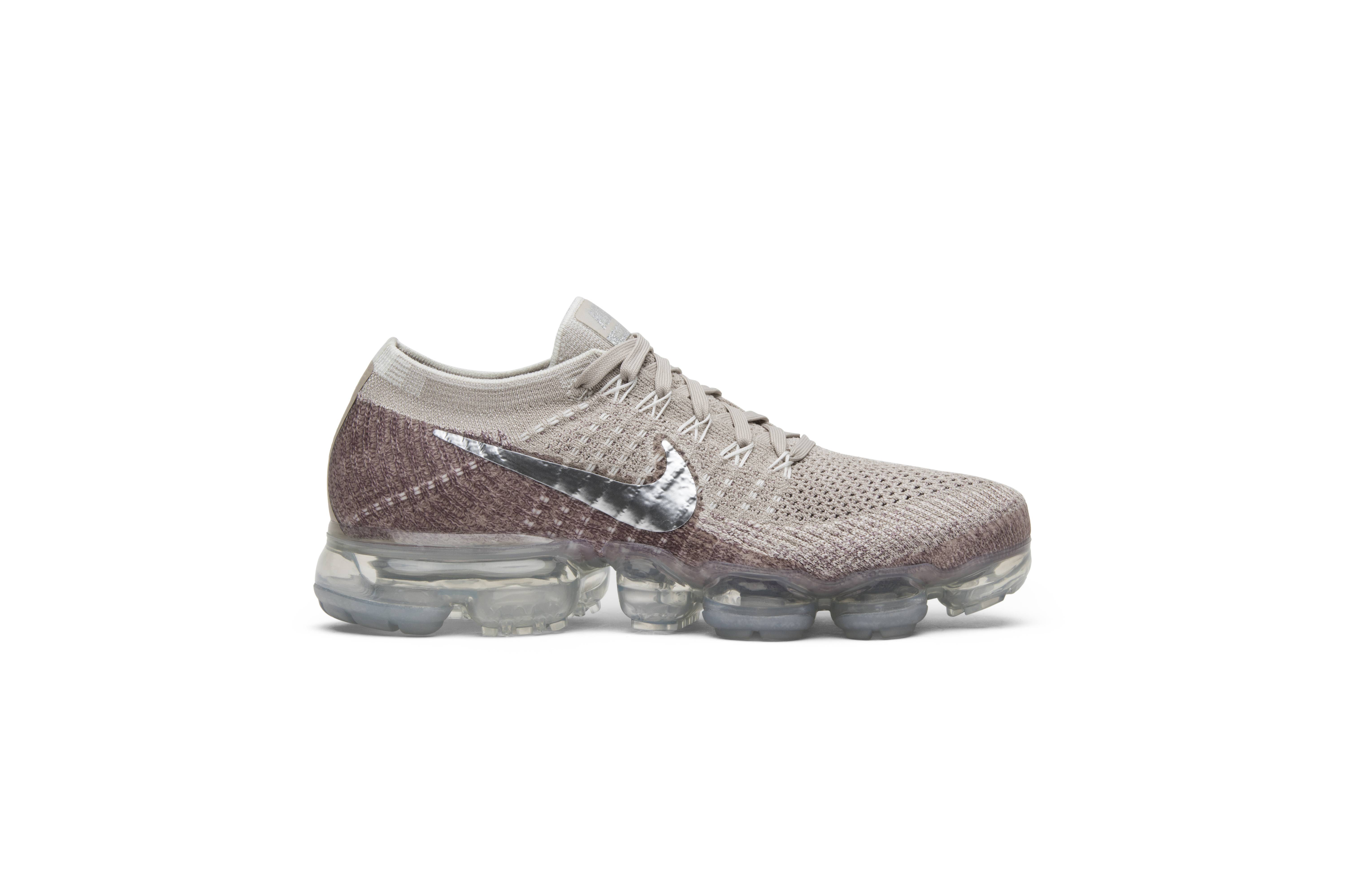 size 8 vapormax