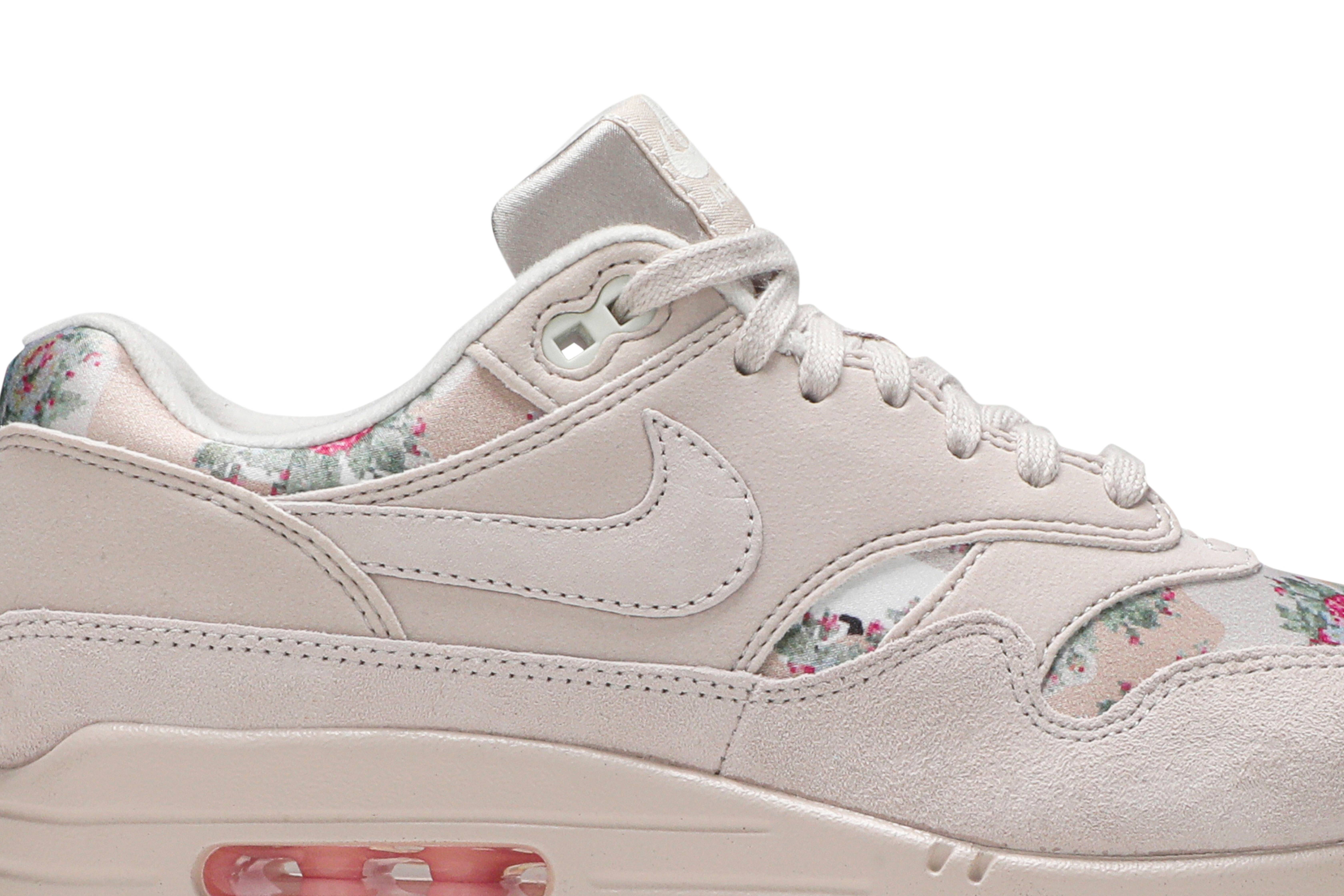 nike air max 1 floral desert sand