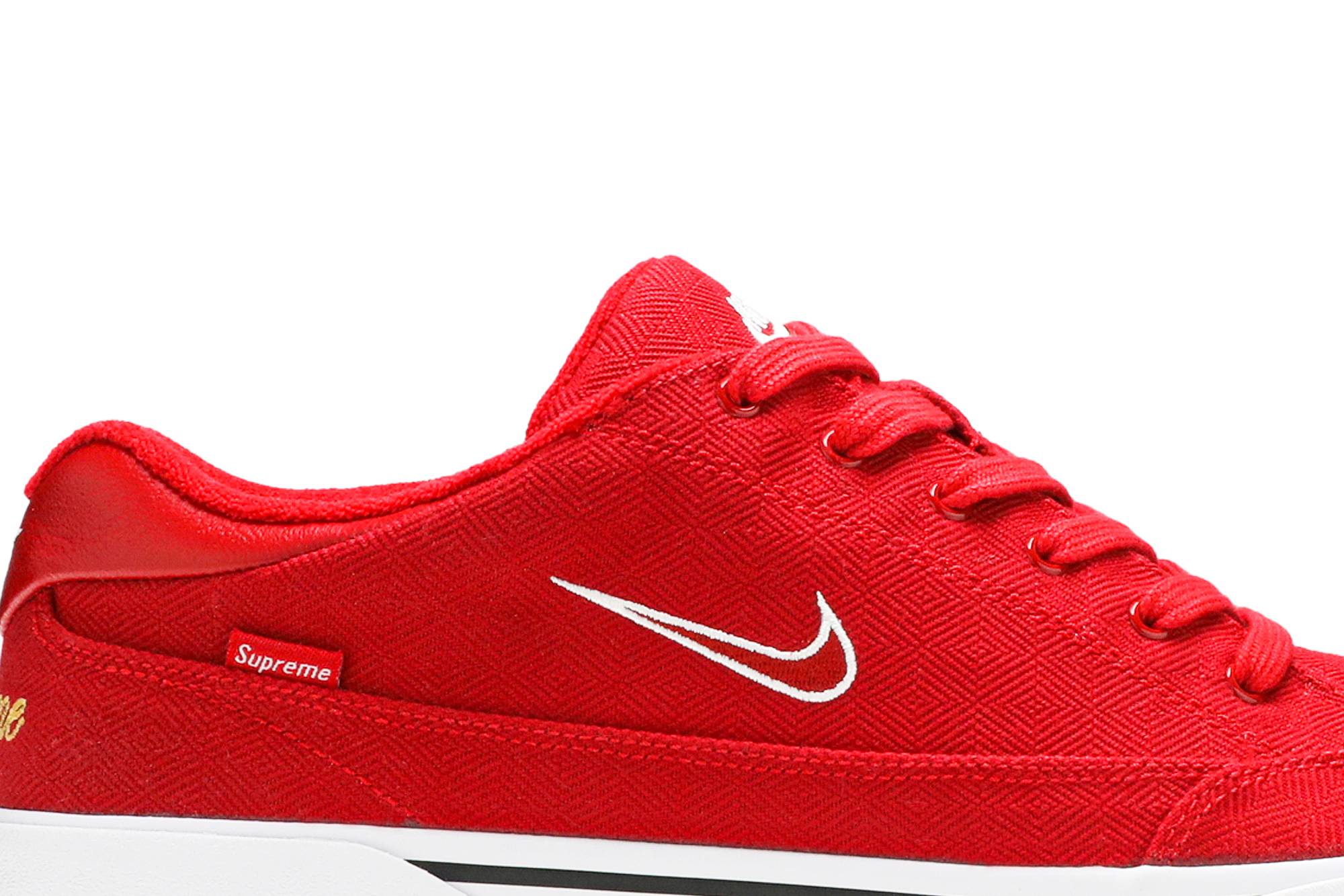 nike sb gts supreme white