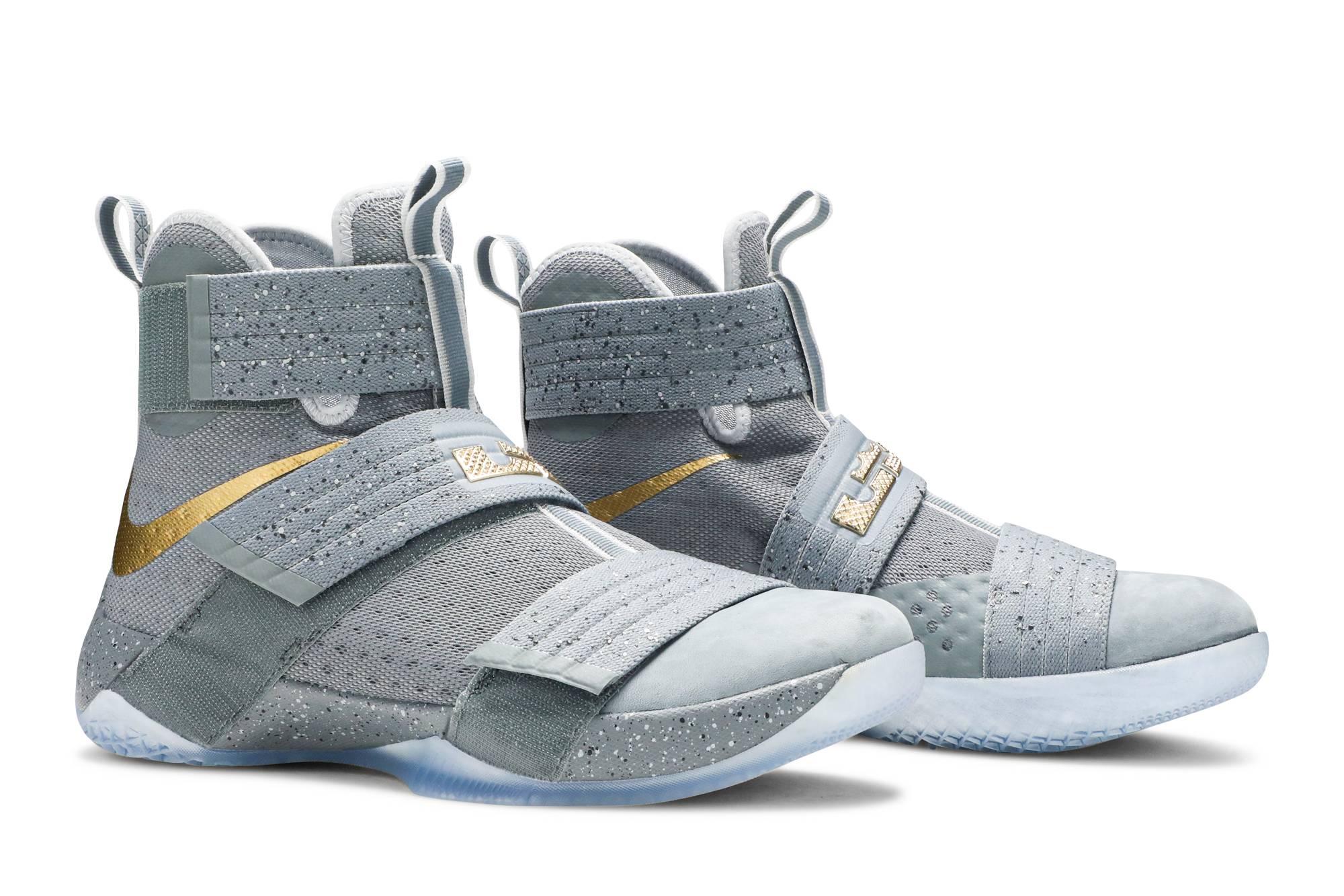 lebron soldier 10 grey