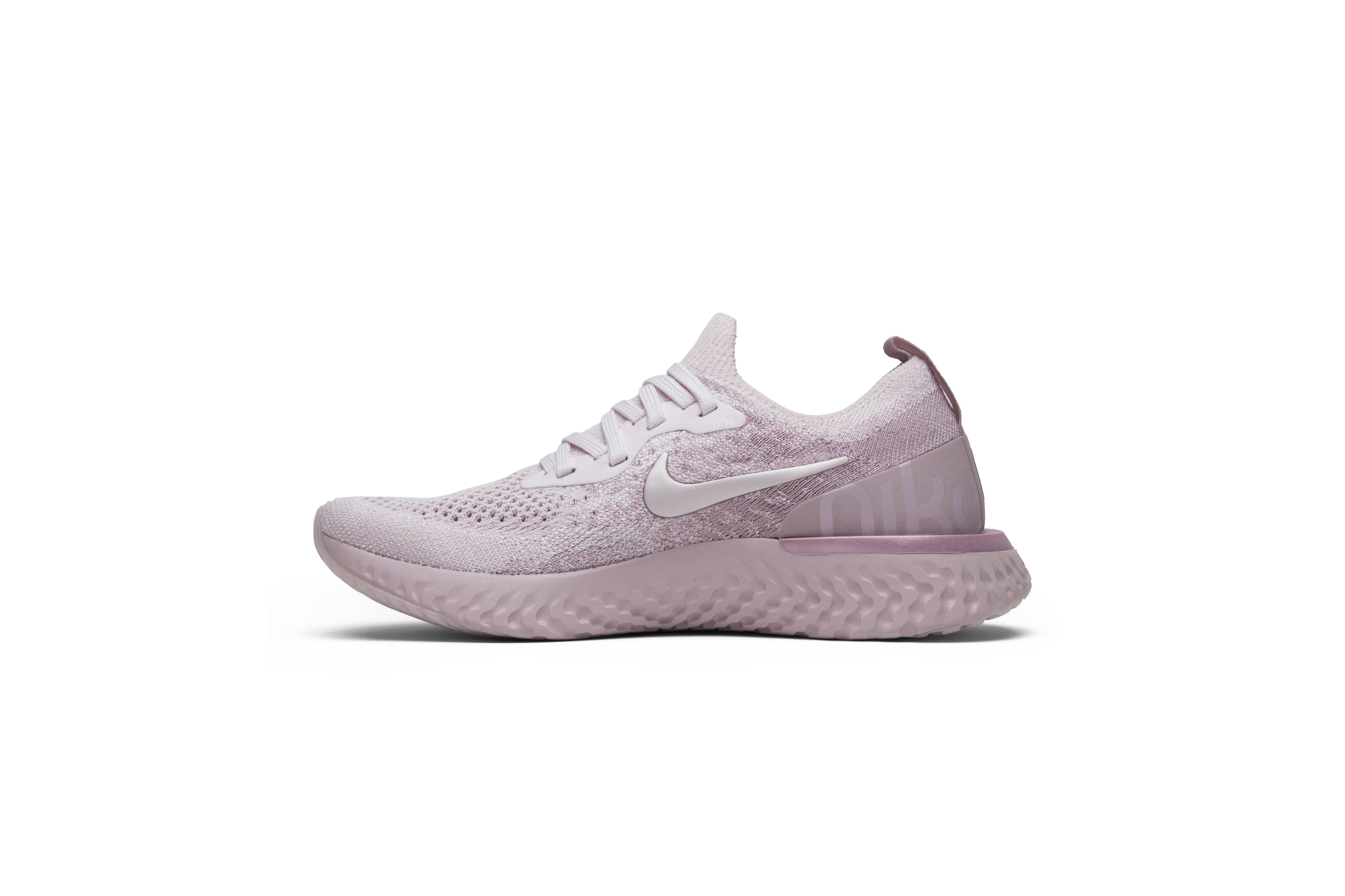 pink epic react flyknit