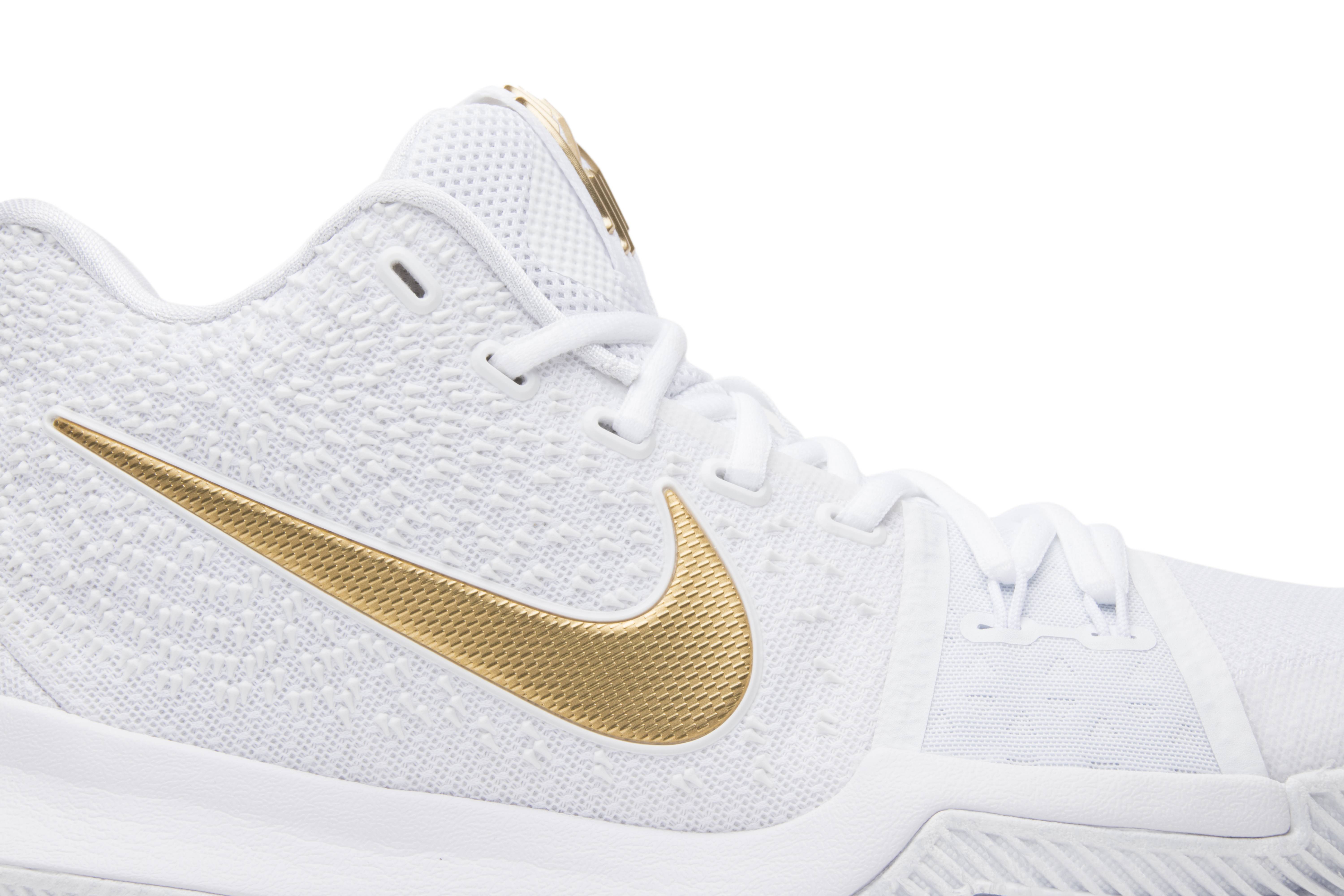 kyrie 3 finals gold