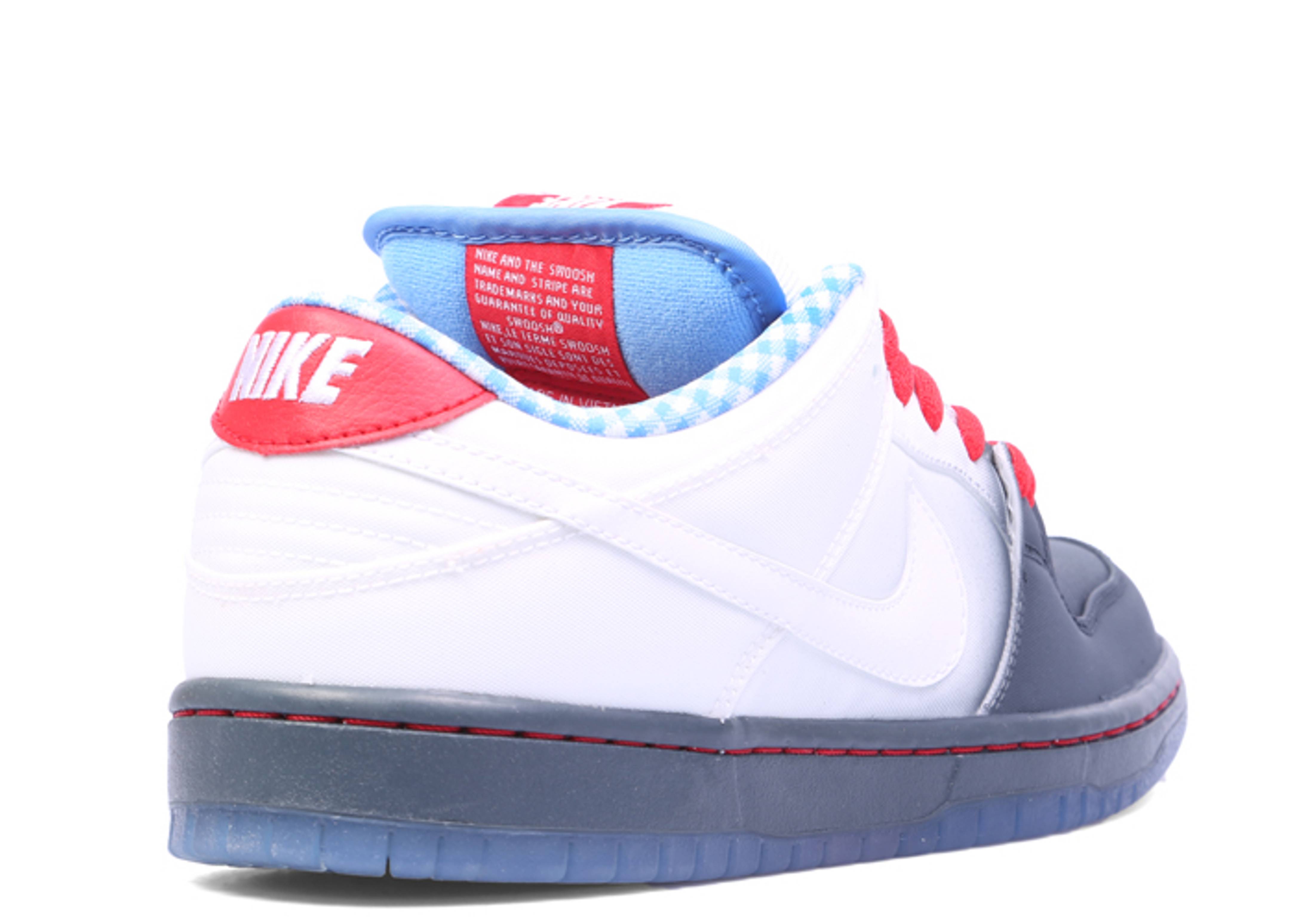 dorothy nike sb dunk lows