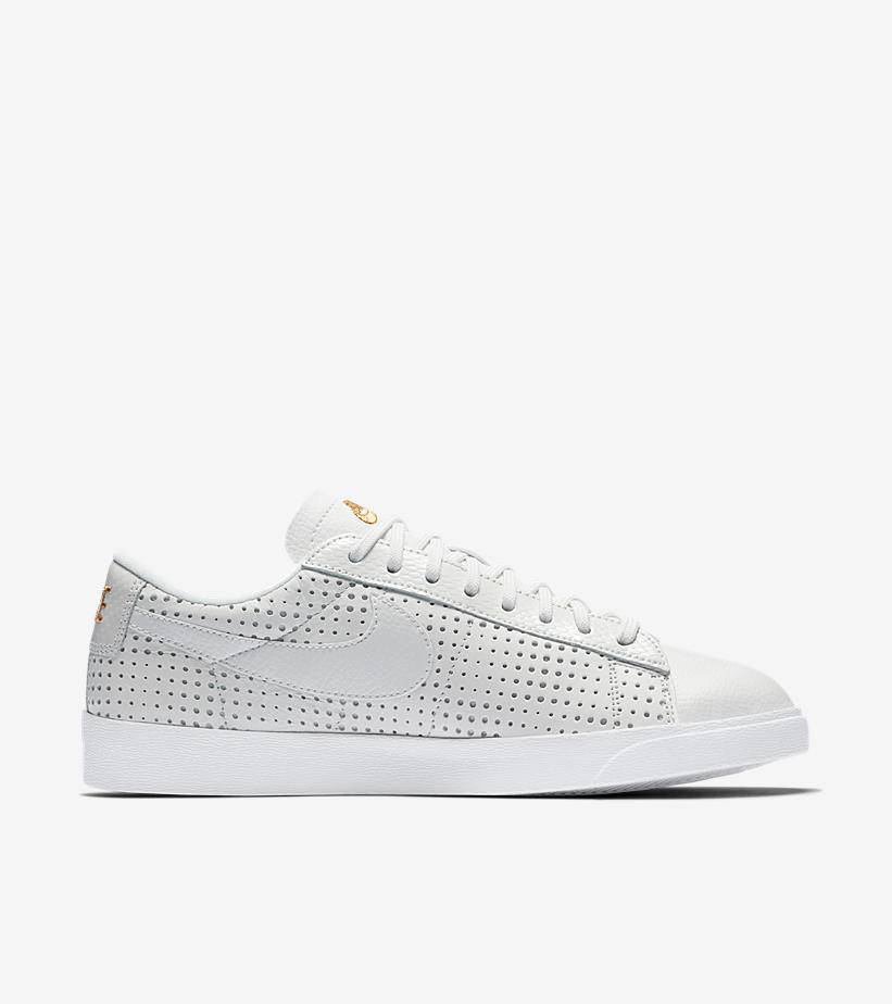 nike blazer low premium