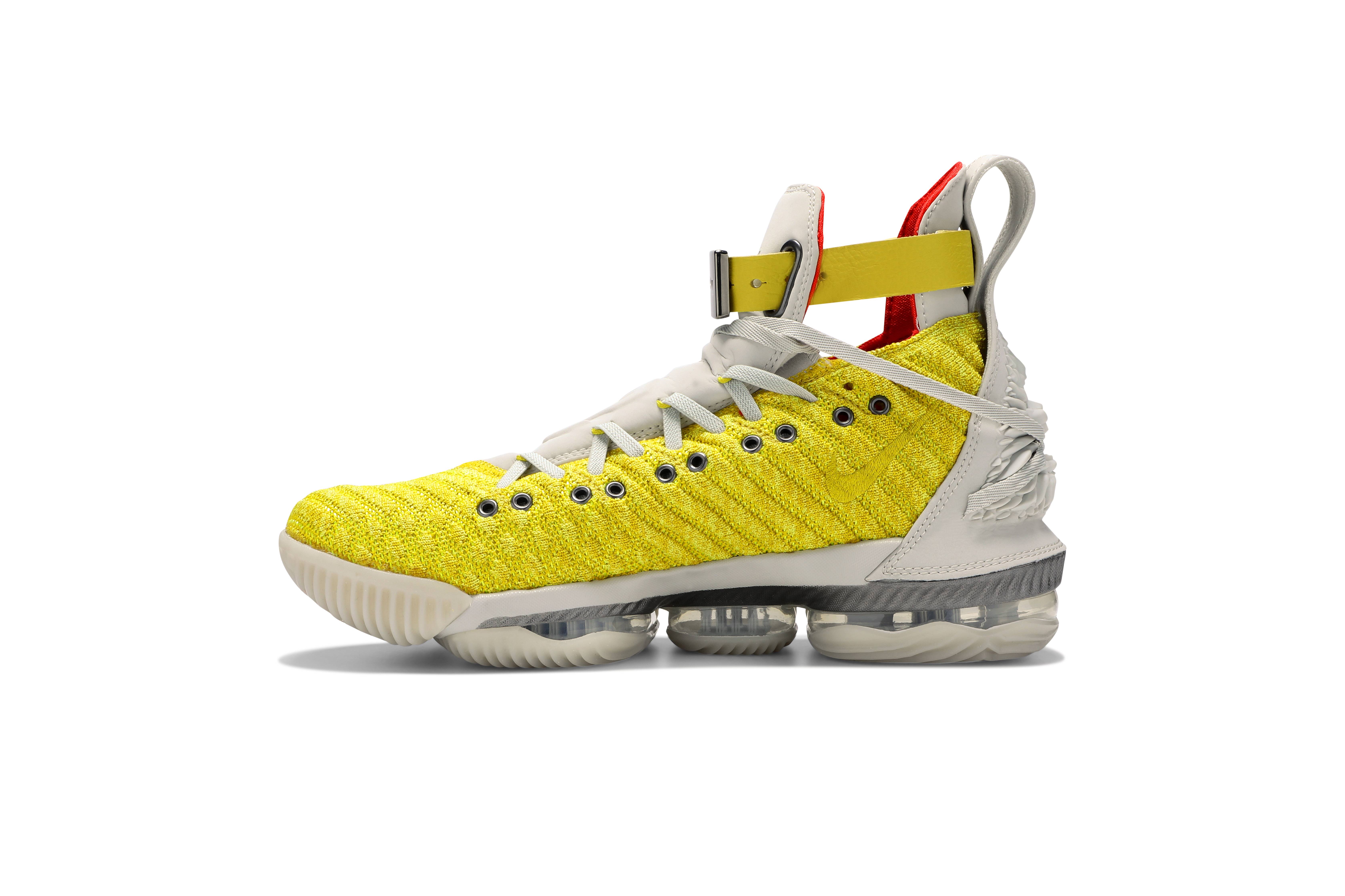 lebron 16 harlem stage